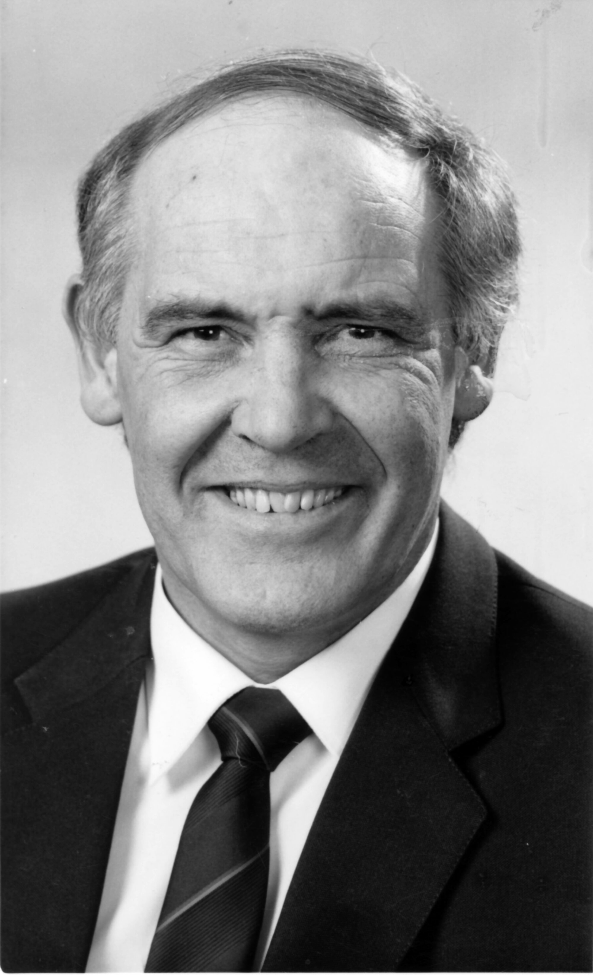 Local election candidates 1986; City Council;  3/13, nine required; Keith Graham Barnard.