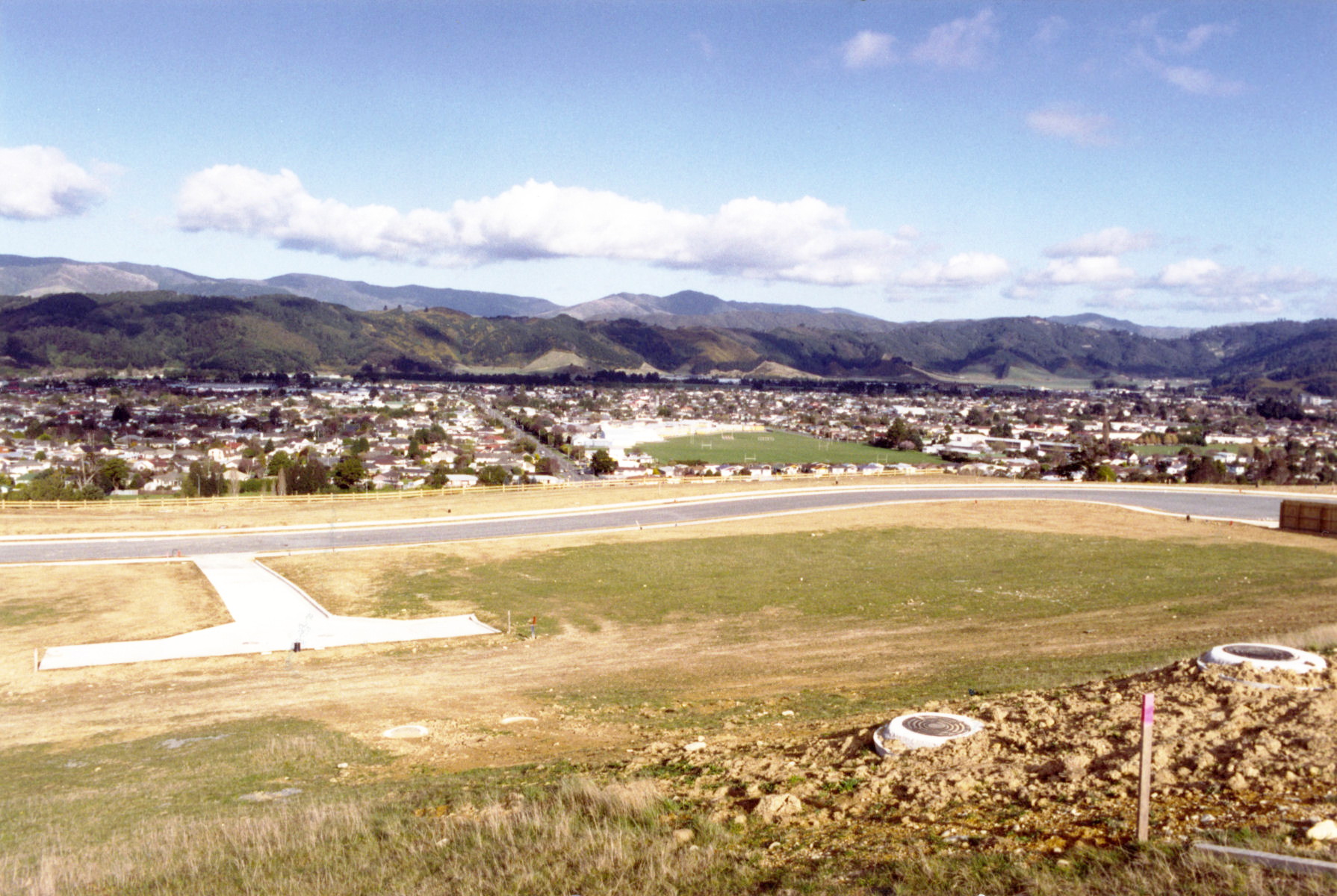 Craig's Flat, with first 36 sections for sale; view of Brentwood area, looking south.