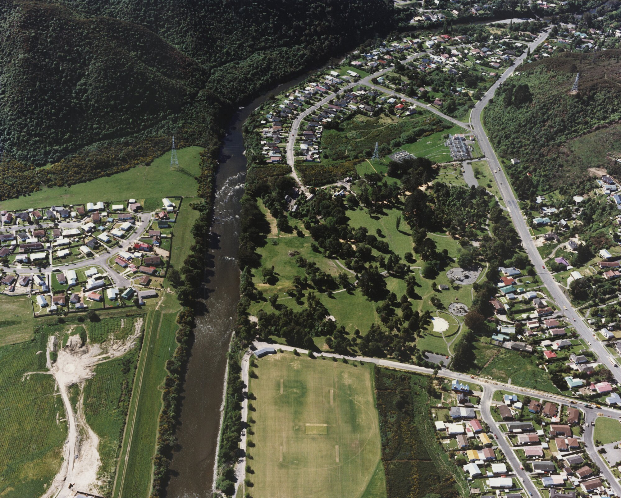 Aerial view; Harcourt Park area, looking north.