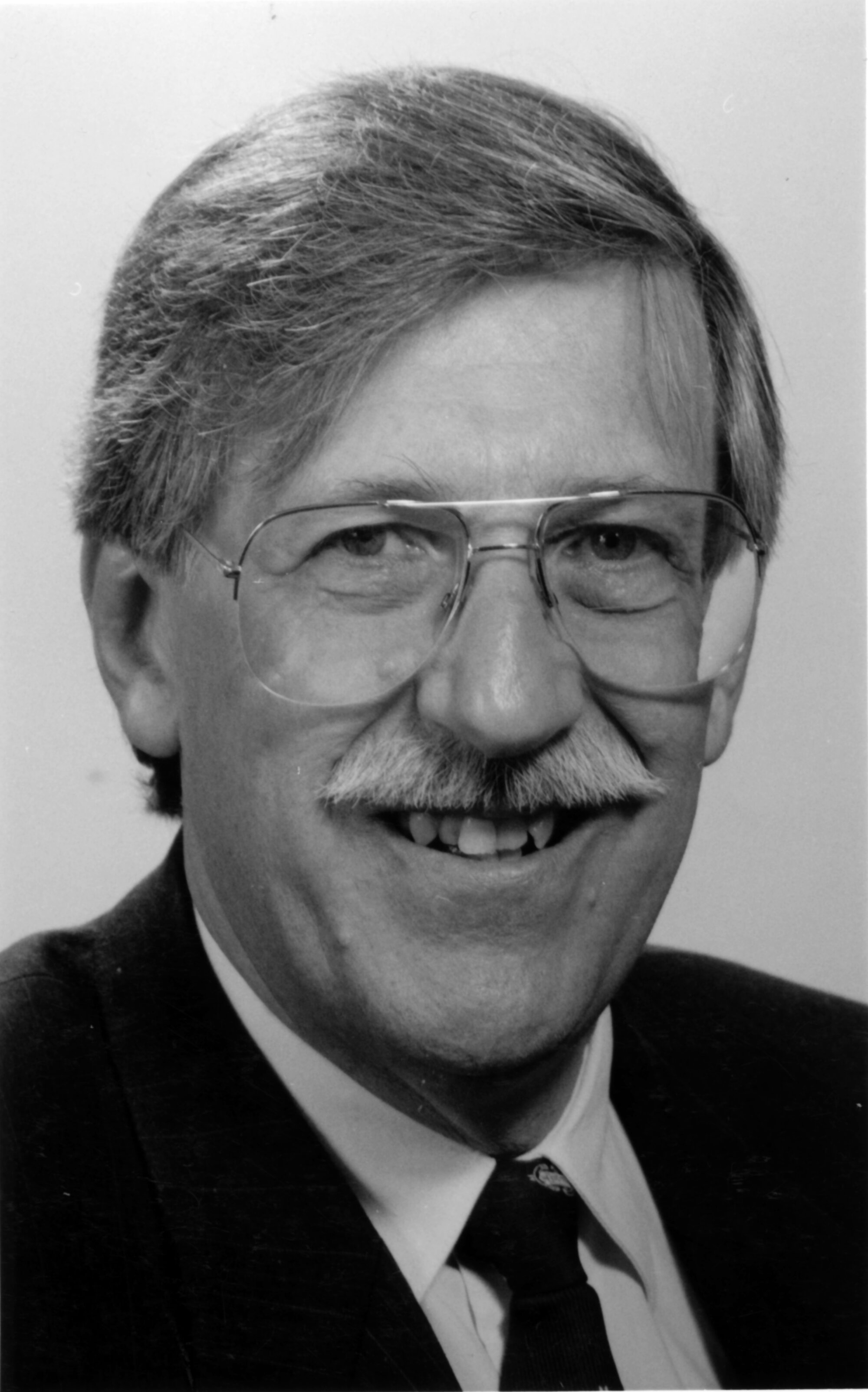 Central Institute of Technology staff; principal; Mike Cooper.