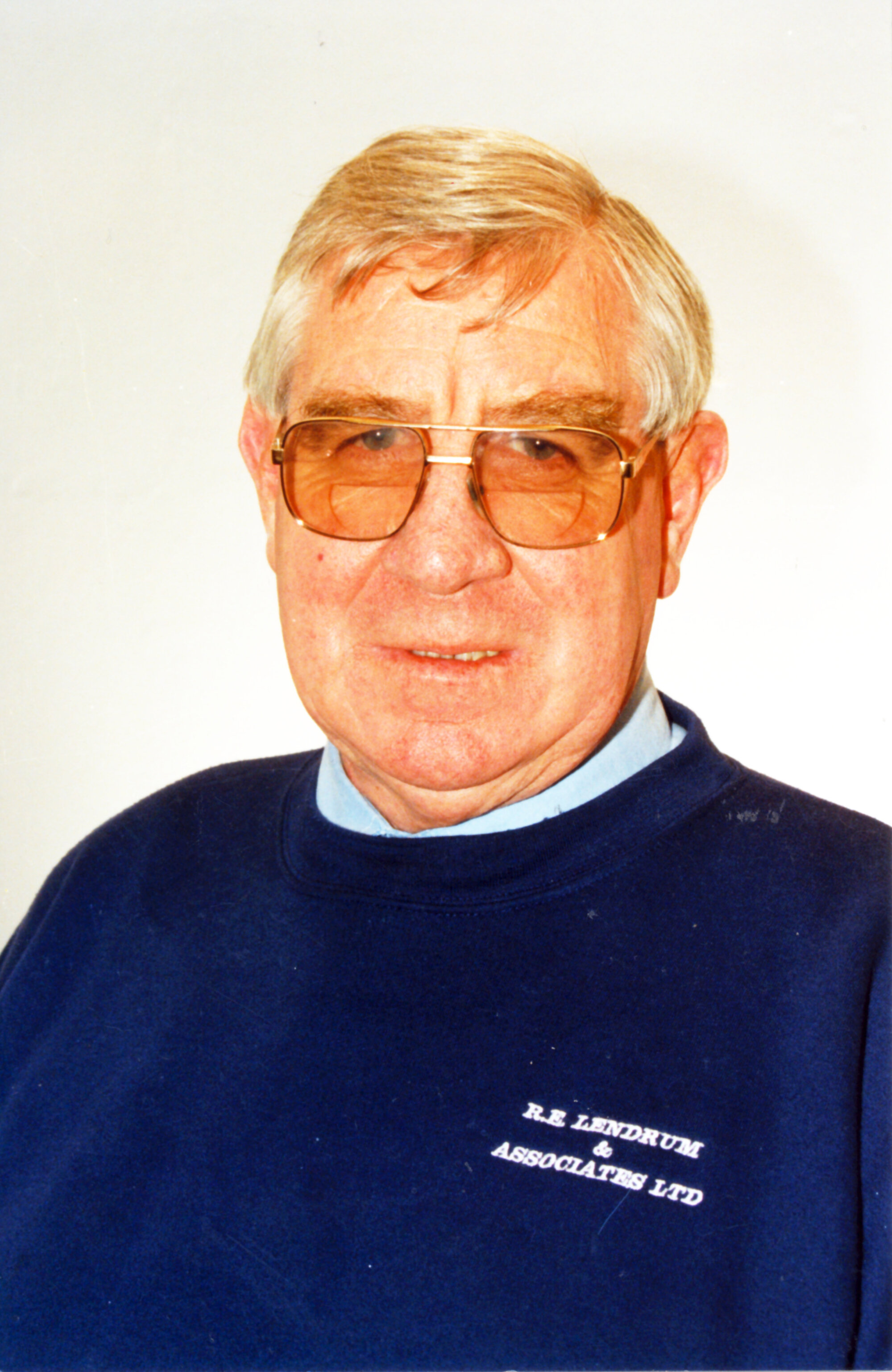 Local election candidates 1998; Wellington Regional Council (1 required); Bob Lendrum; 2nd of 2;