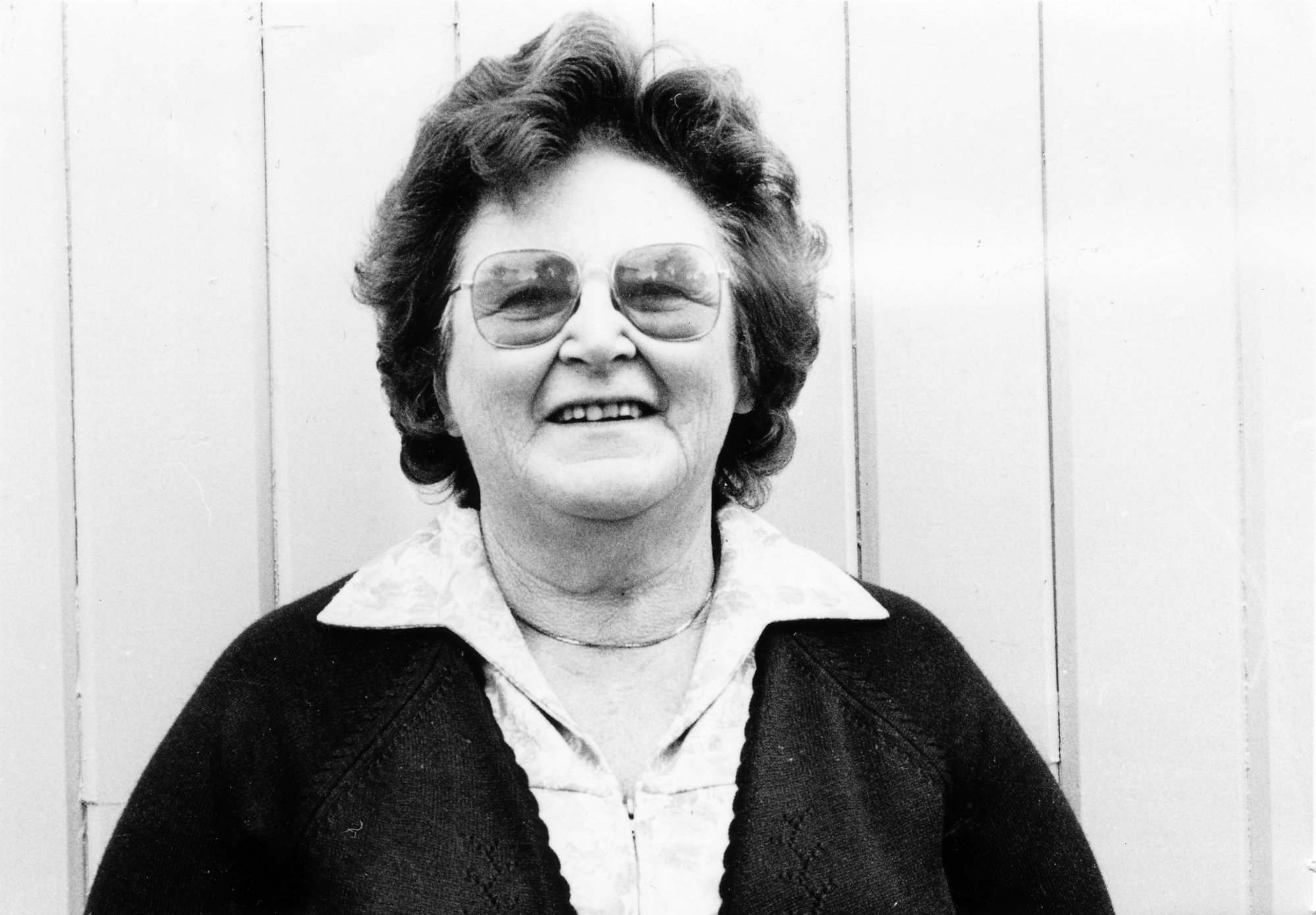 Brown Owl School 1988; teacher Mrs Judy Smith retires after 33 years, 16 at Brown Owl.