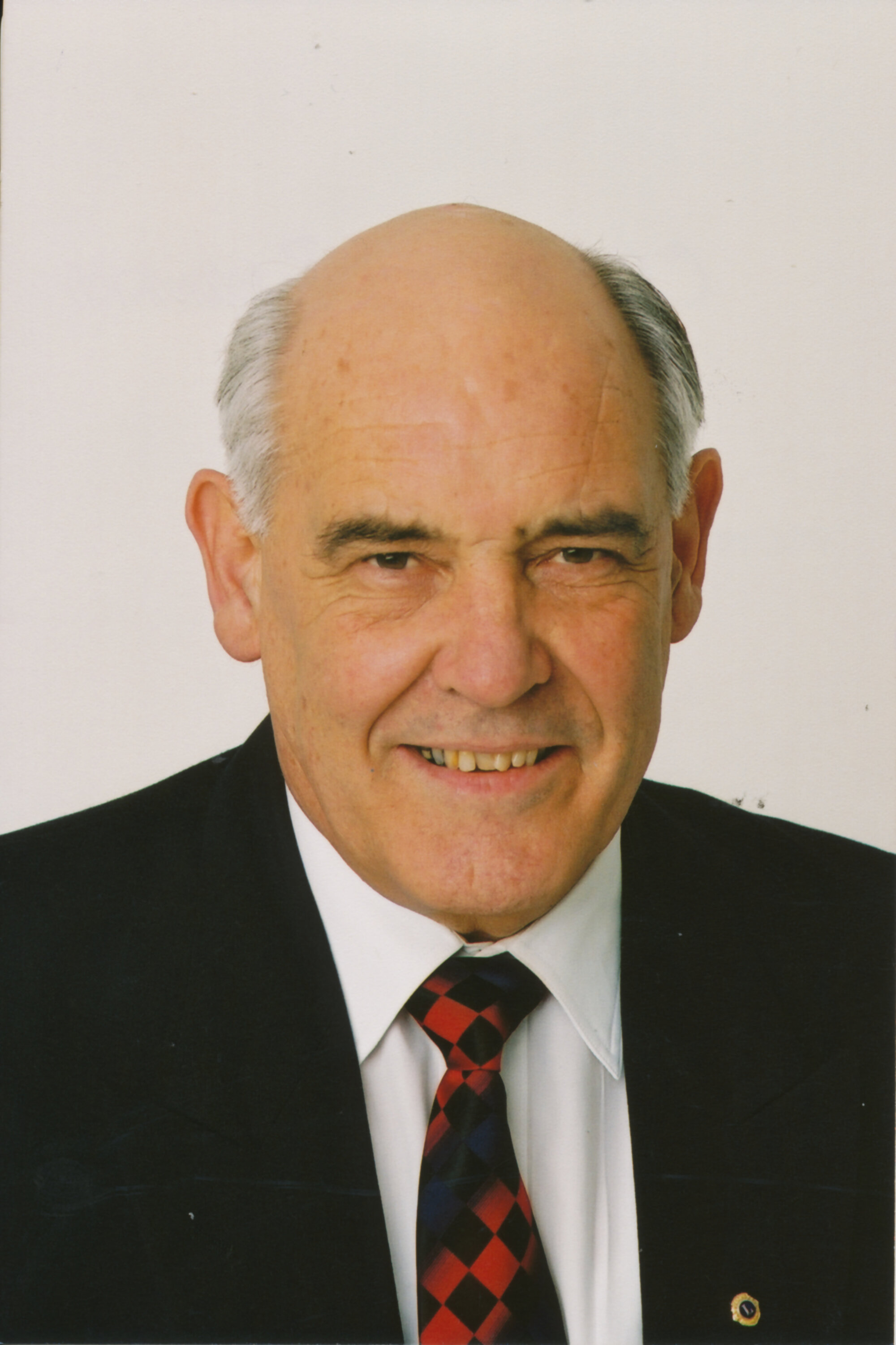 Local election candidates 2001; city council; 10 required;  8th of 19; Keith Barnard.