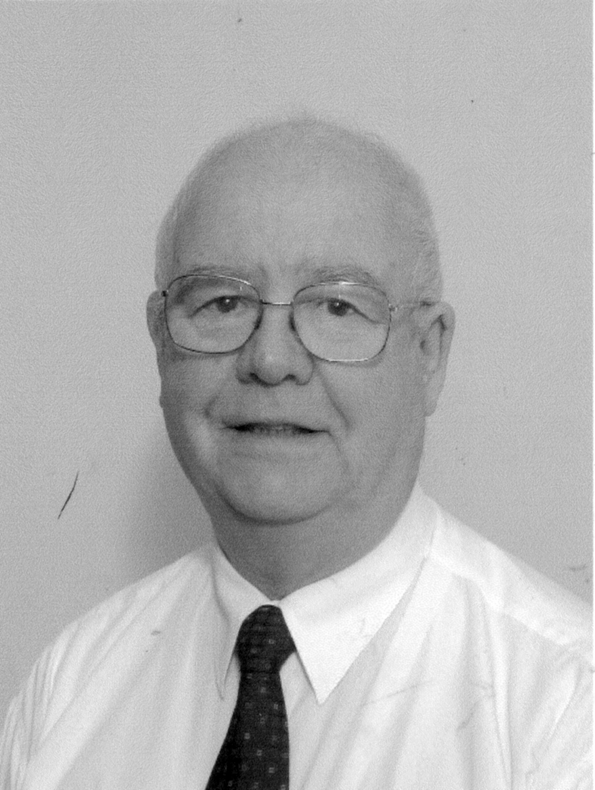 Local election candidates 2001; city council; 10 required; 18th of 19; Doulas Meiklen.
