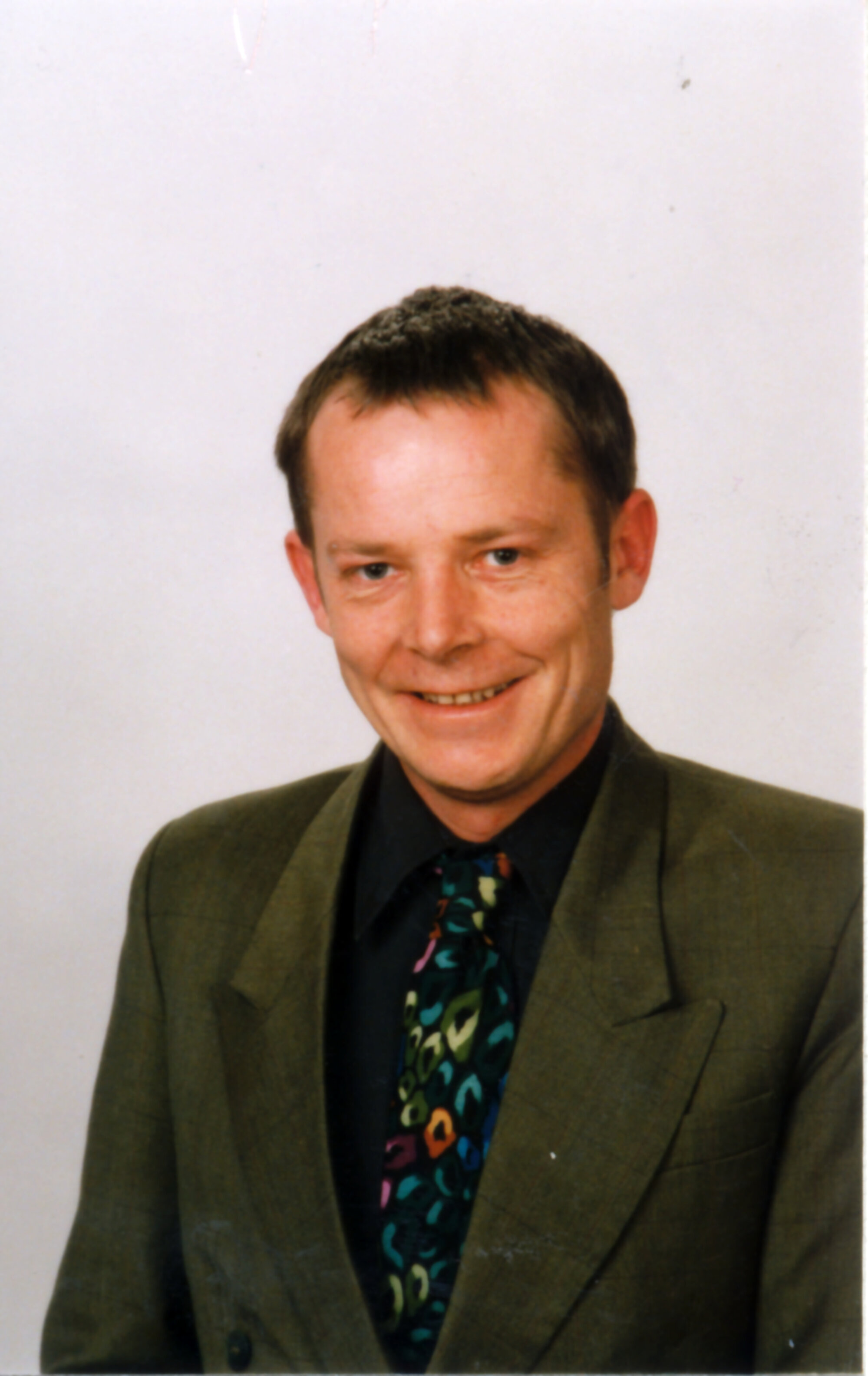 Local election candidates 2001; city council; 10 required;  5th of 19; Nick Thomas.