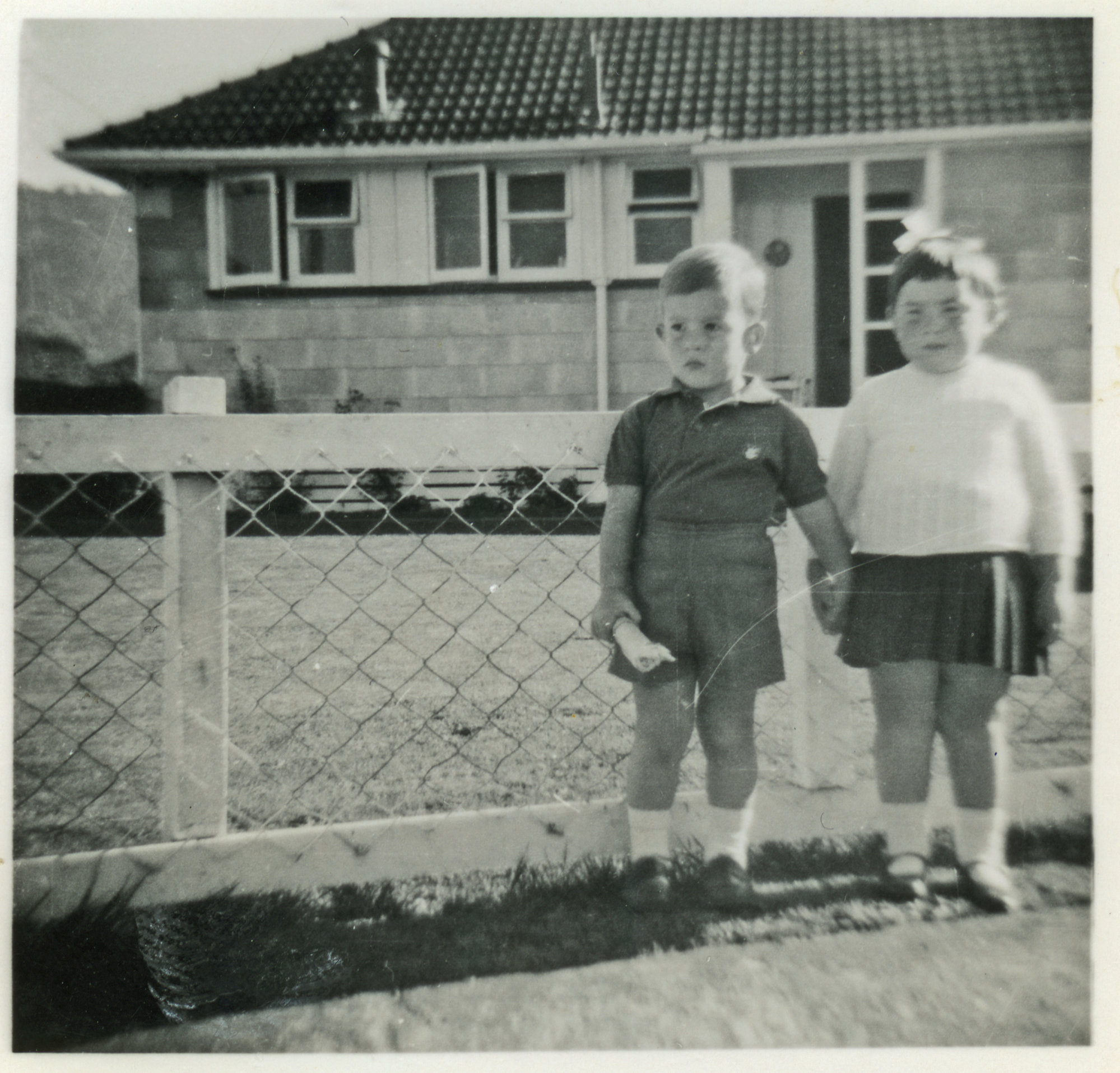 Harris family; John and Pip Harris (Beryl and Arthur Harris&rsquo;s twins) at home in Sandford St, Upper Hutt, c. 1965