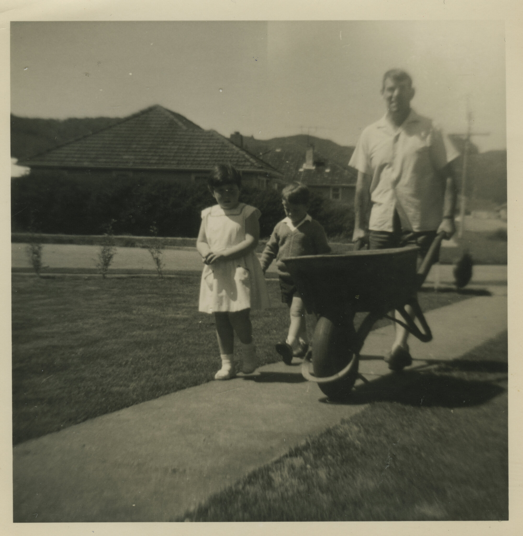 Harris family; John and Pip Harris with their father, Arthur Harris, Sandford St, c. 1966