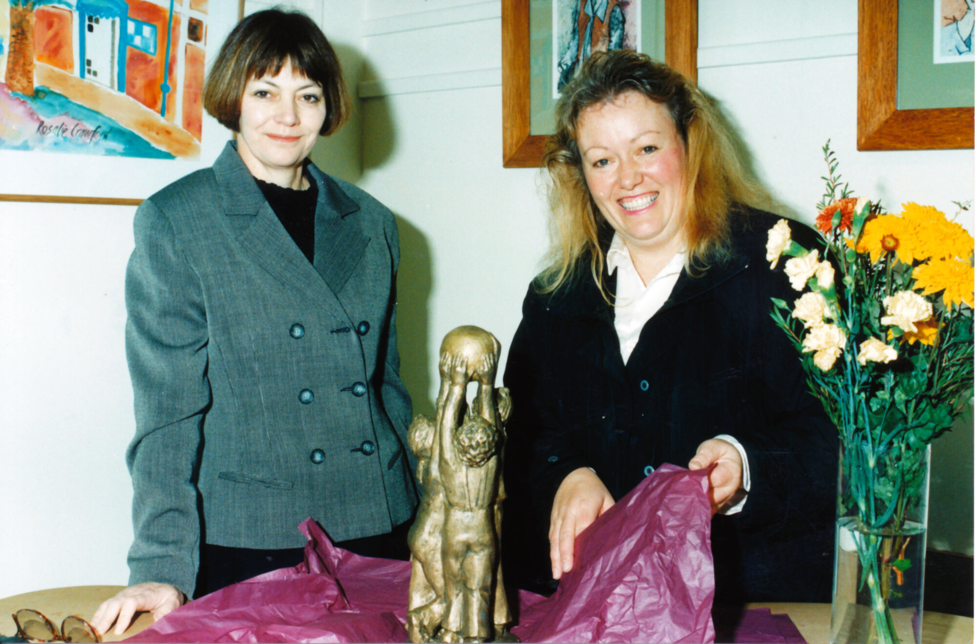 Te Papa chief executive Cheryll Sotheran visits Guava Blue gallery, in Fergusson Drive.
