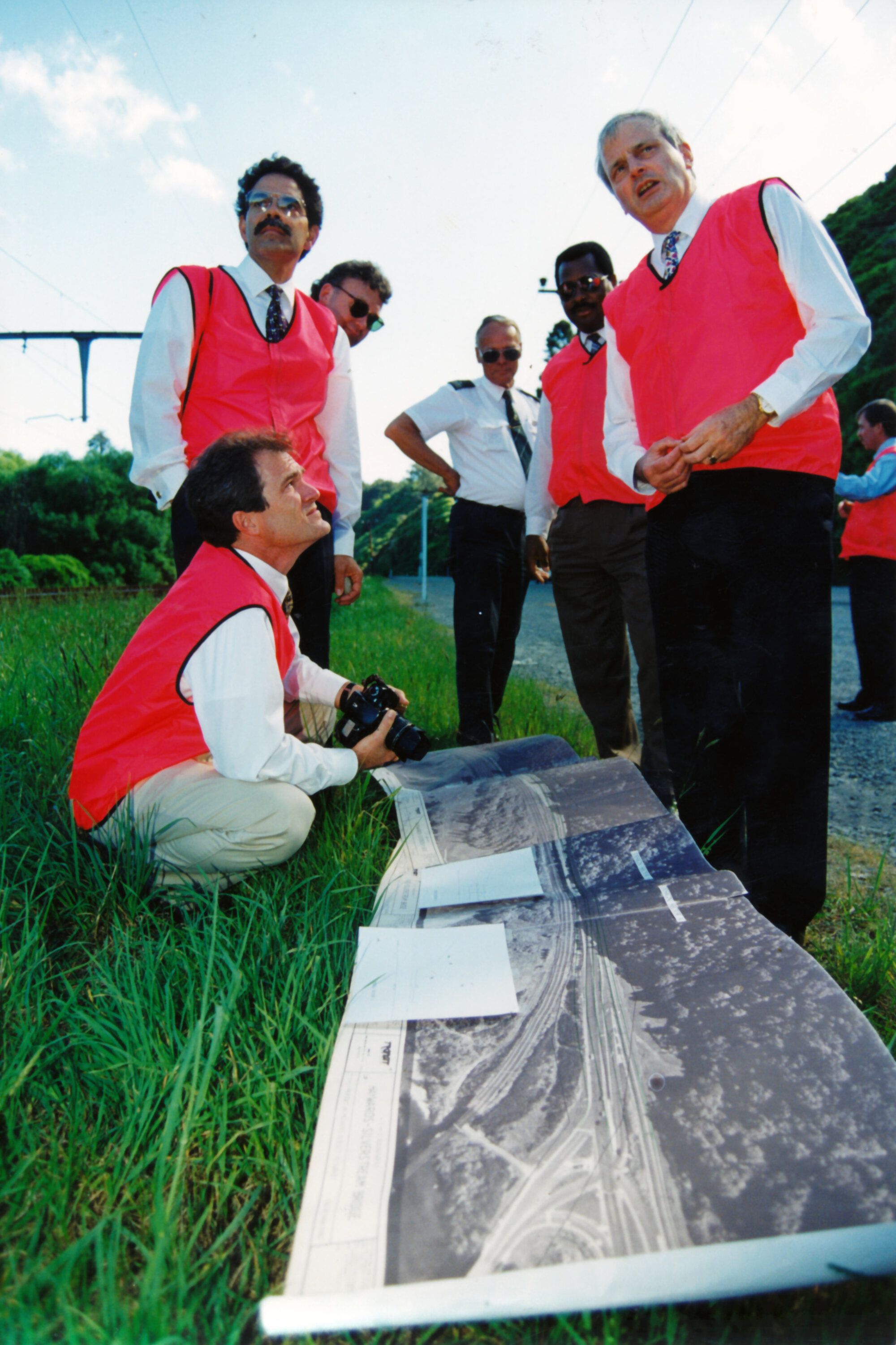 State Highway 2; widening to four lanes between Manor Park and Silverstream; American delegation visits the site.