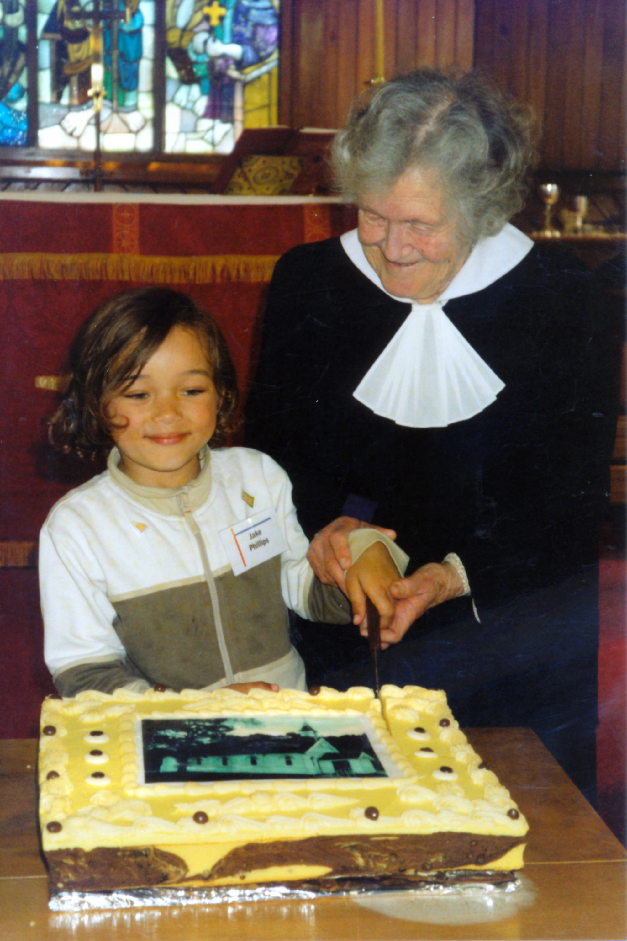 St Hilda's Anglican church 2004; double anniverary; Jake Philips, Margaret Horner.