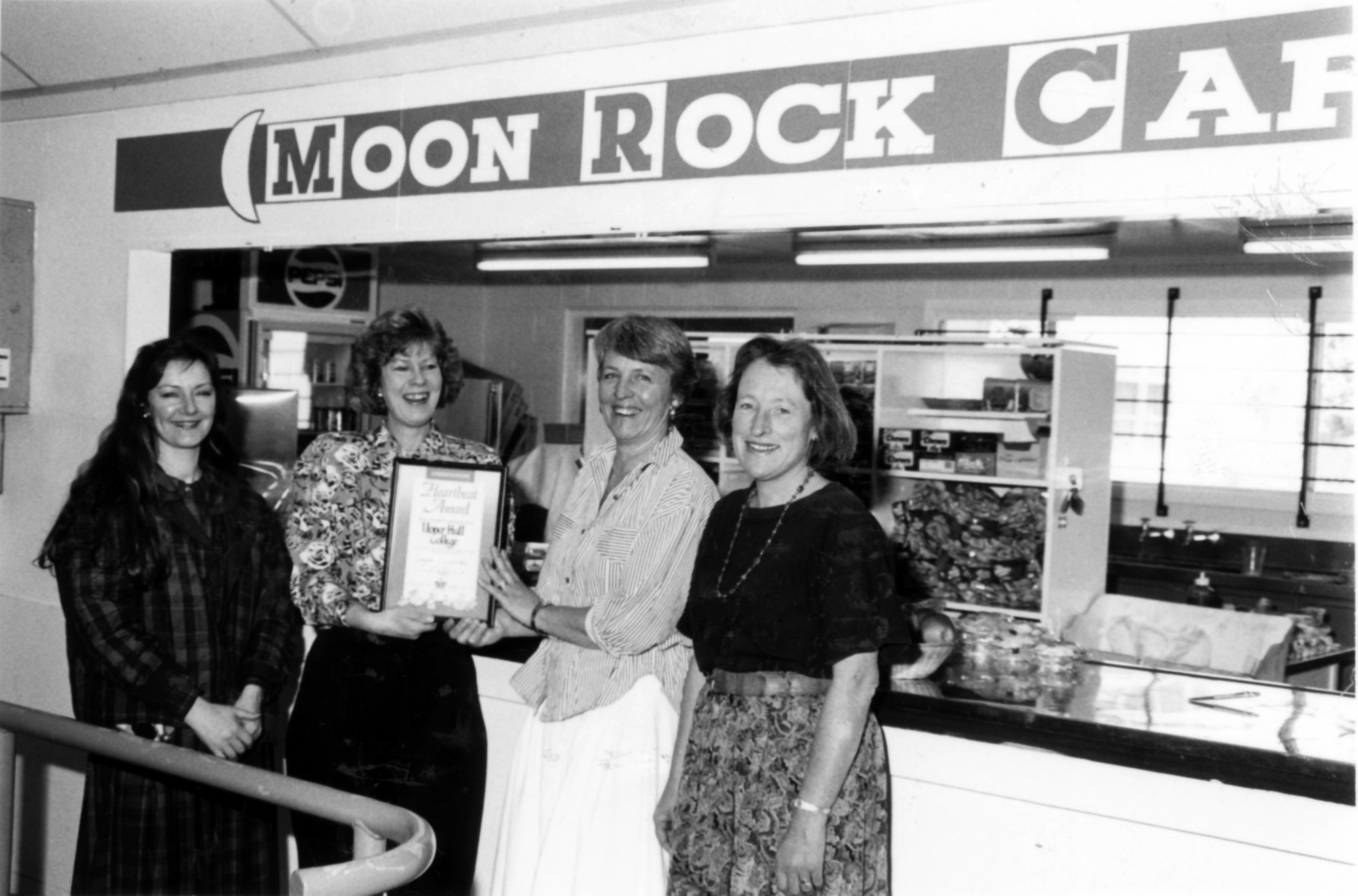 Upper Hutt College; 'Moon Rock Cafe' receives National Heart Foundation Heart-Beat Award.