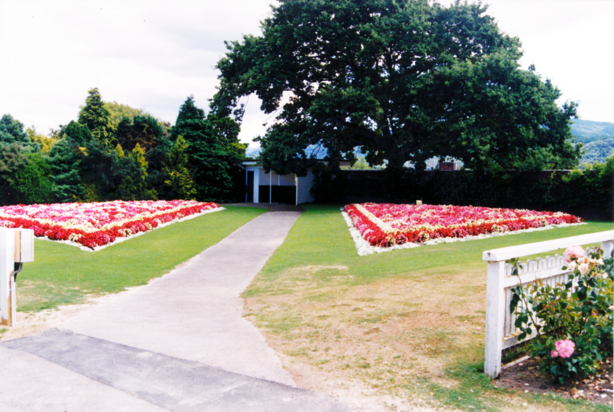 Trentham racecourse garden scene.