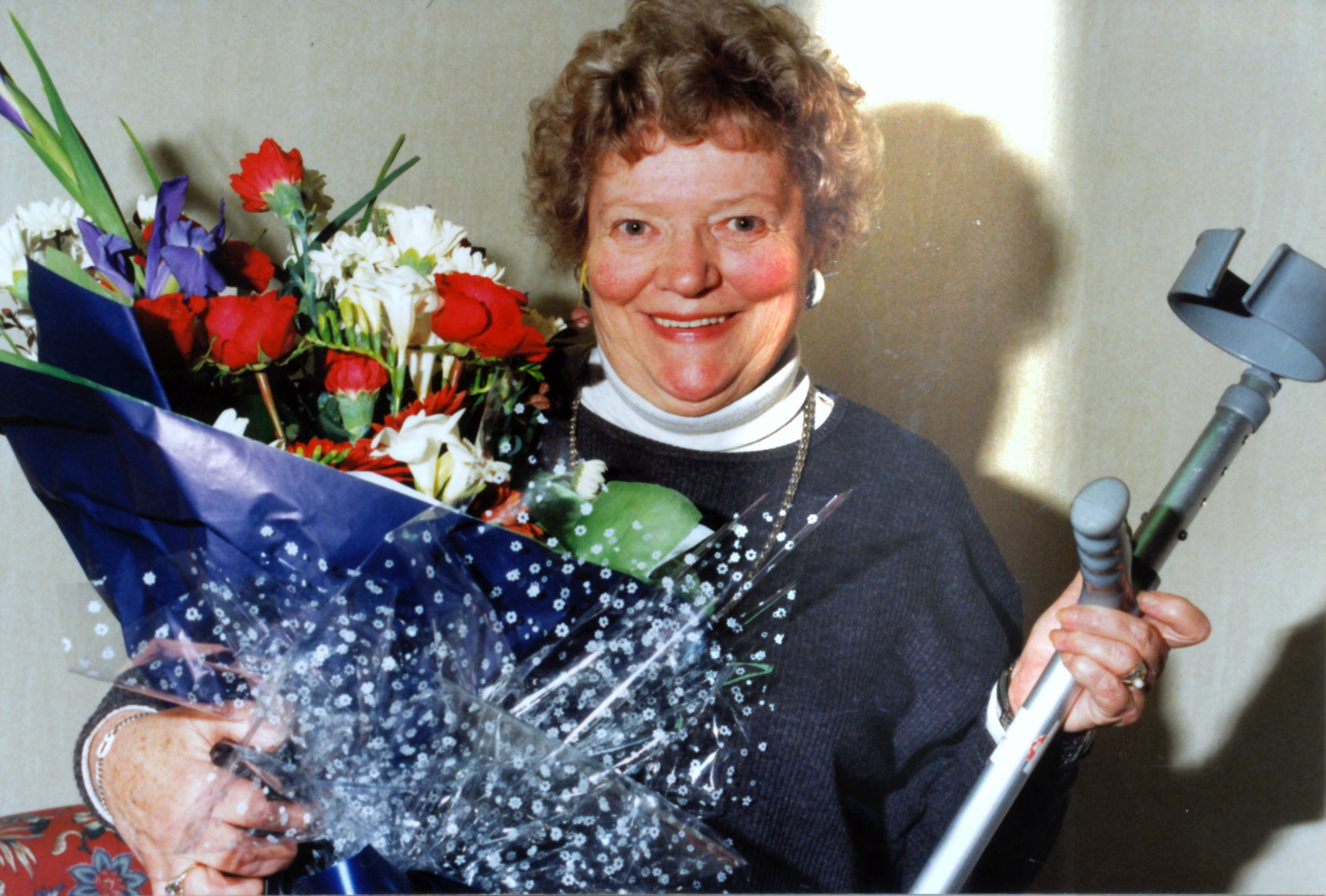 Upper Hutt Leader staff; advertising; Dawn Cormack celebrates 20 years' service.