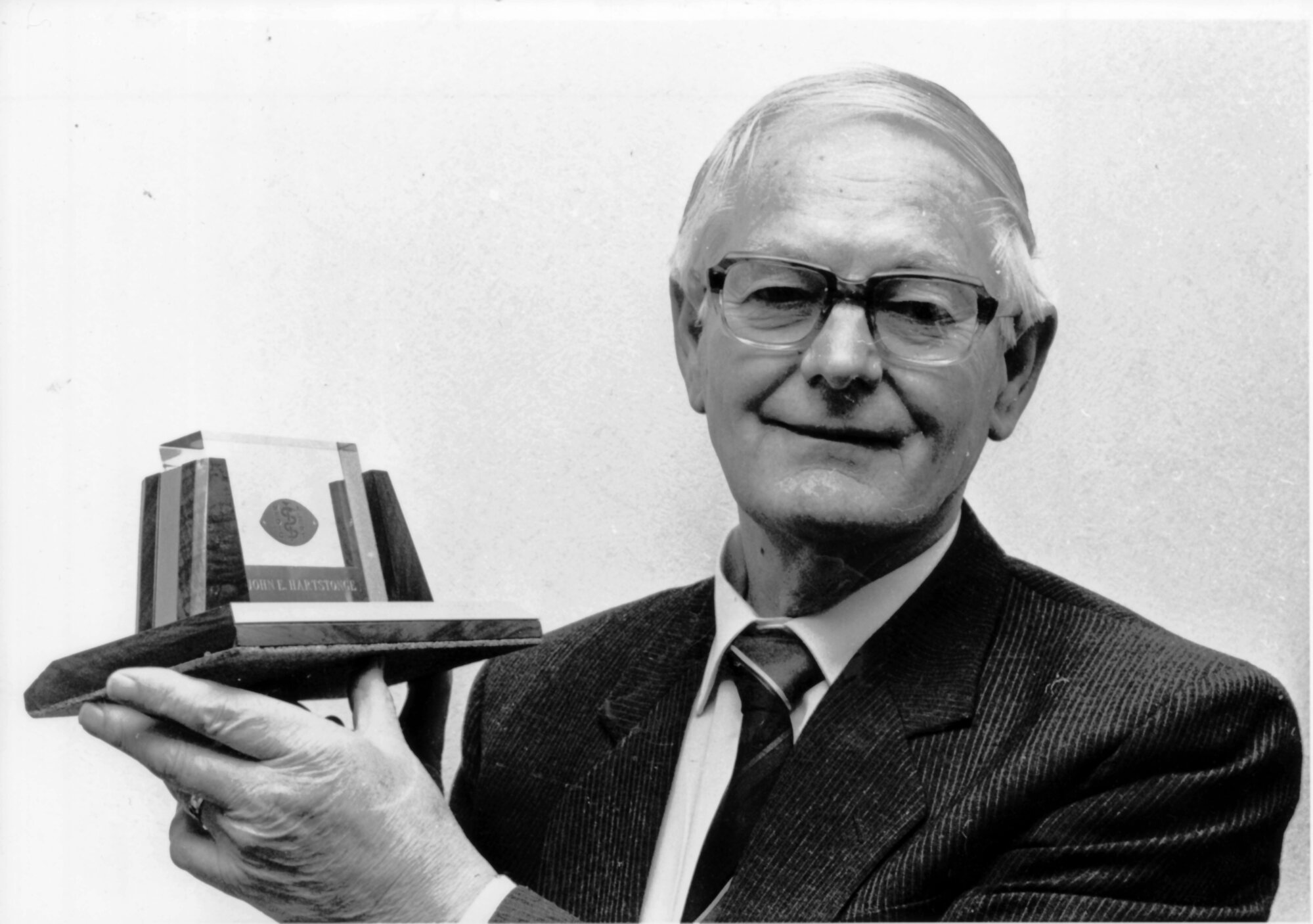 Medic Alert; John Hartstonge receives International Volunteer Medic Alert Award