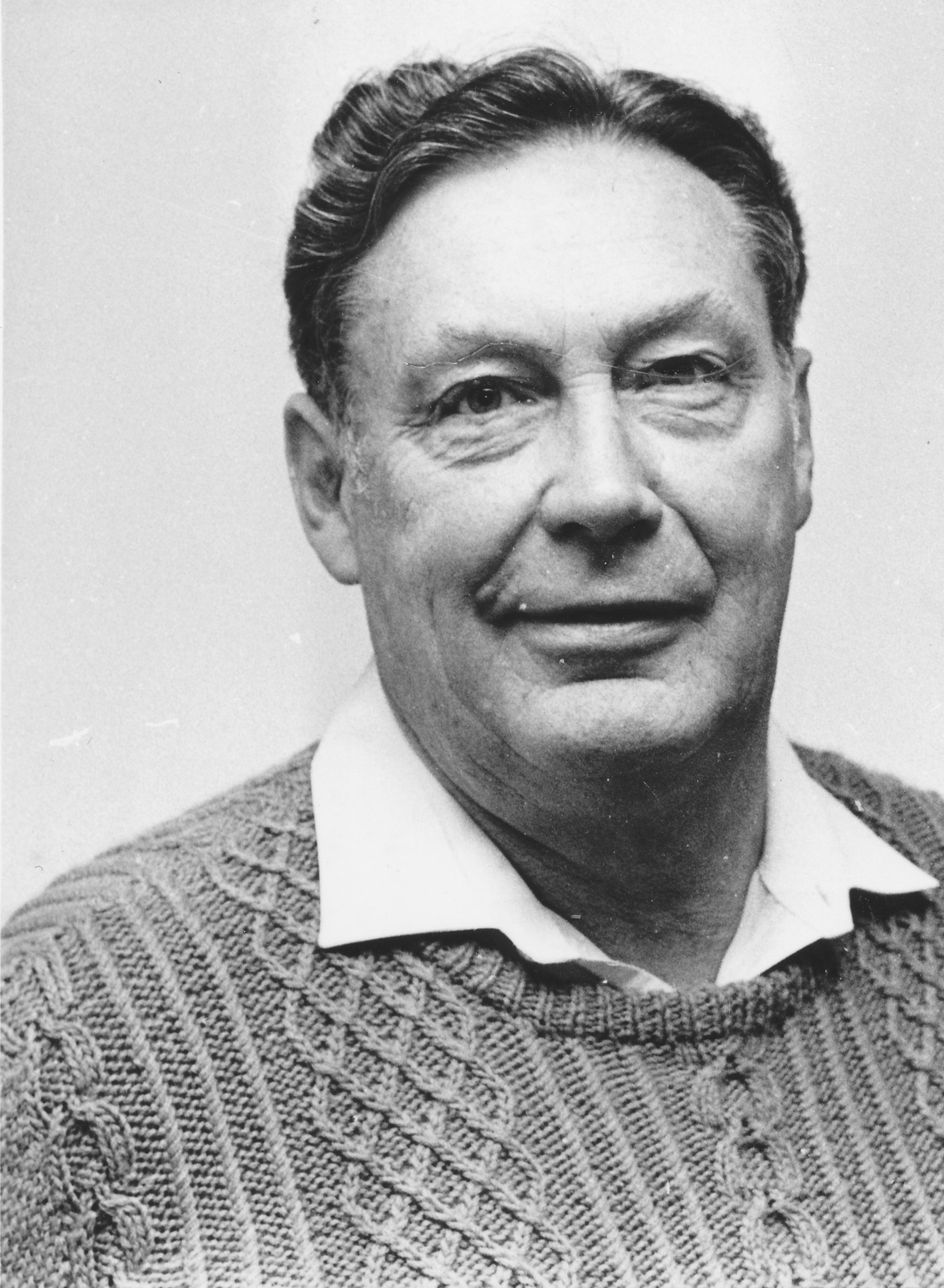 Hugh Nankivell of Mascar Motors retires after 45 years in the petrol industry.