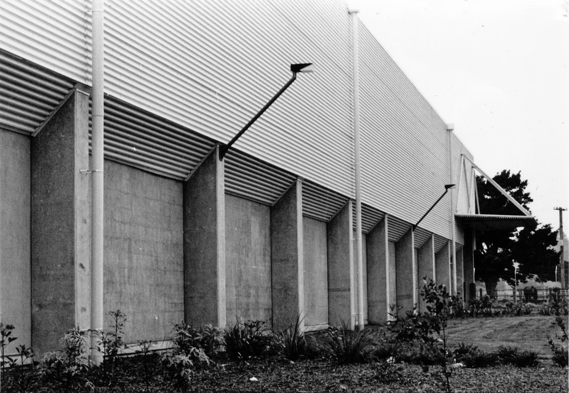 Trentham Camp; high-stud warehouse wins architectural award.