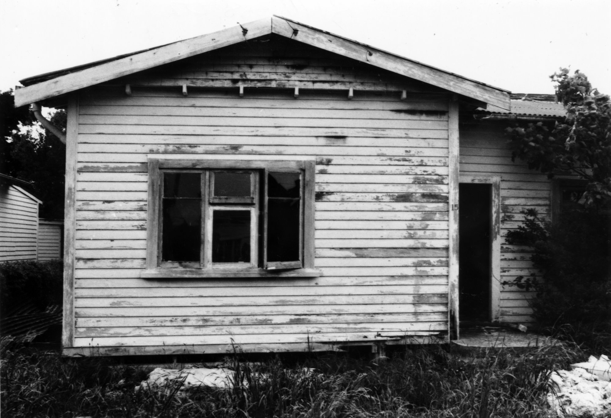 House, Murray Street; No. 15; Judge orders demolition within 14 days.