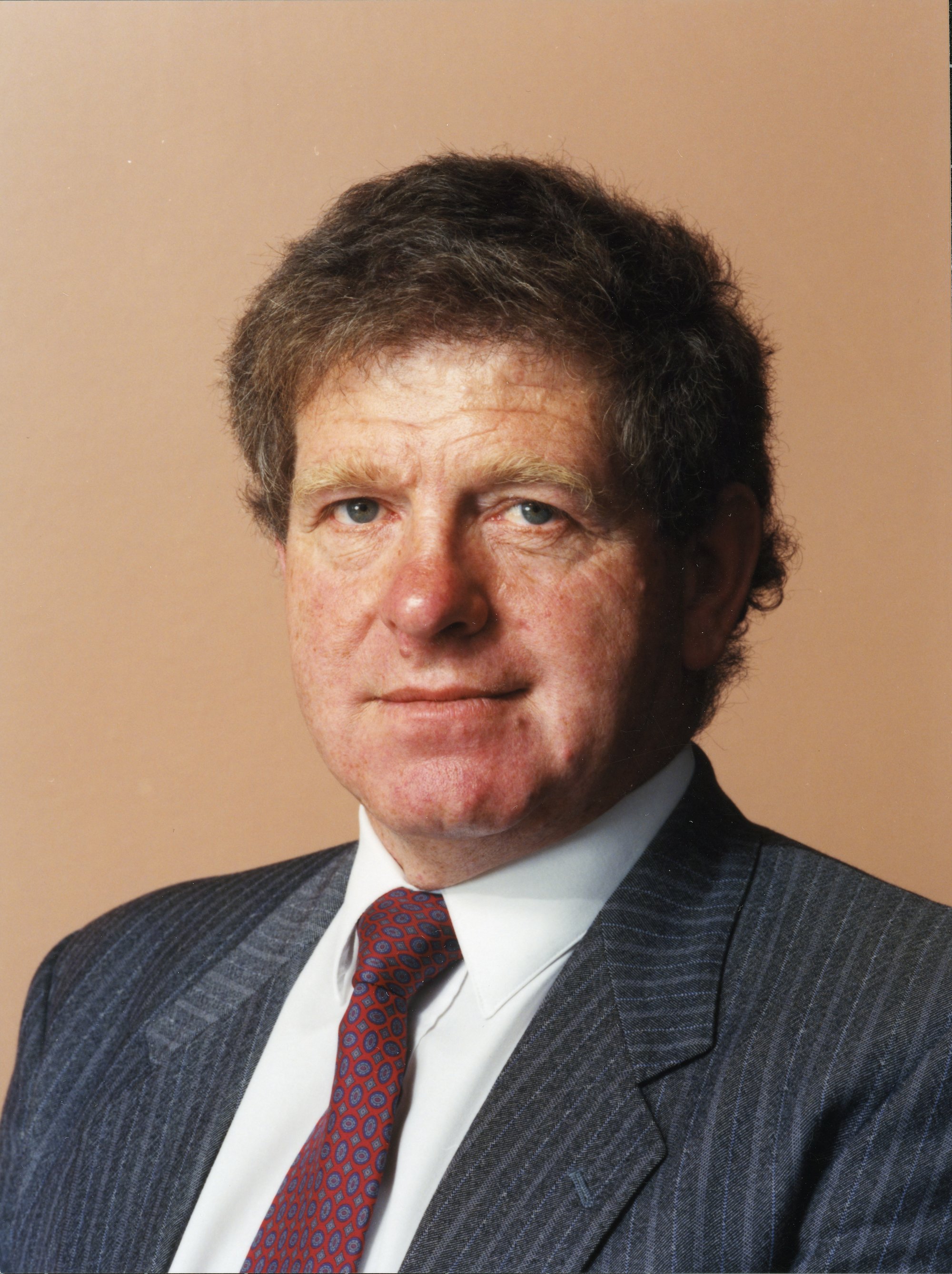 Mayor, 1977-2001; Rex Kirton. [P1-21-137] | Upper Hutt Libraries