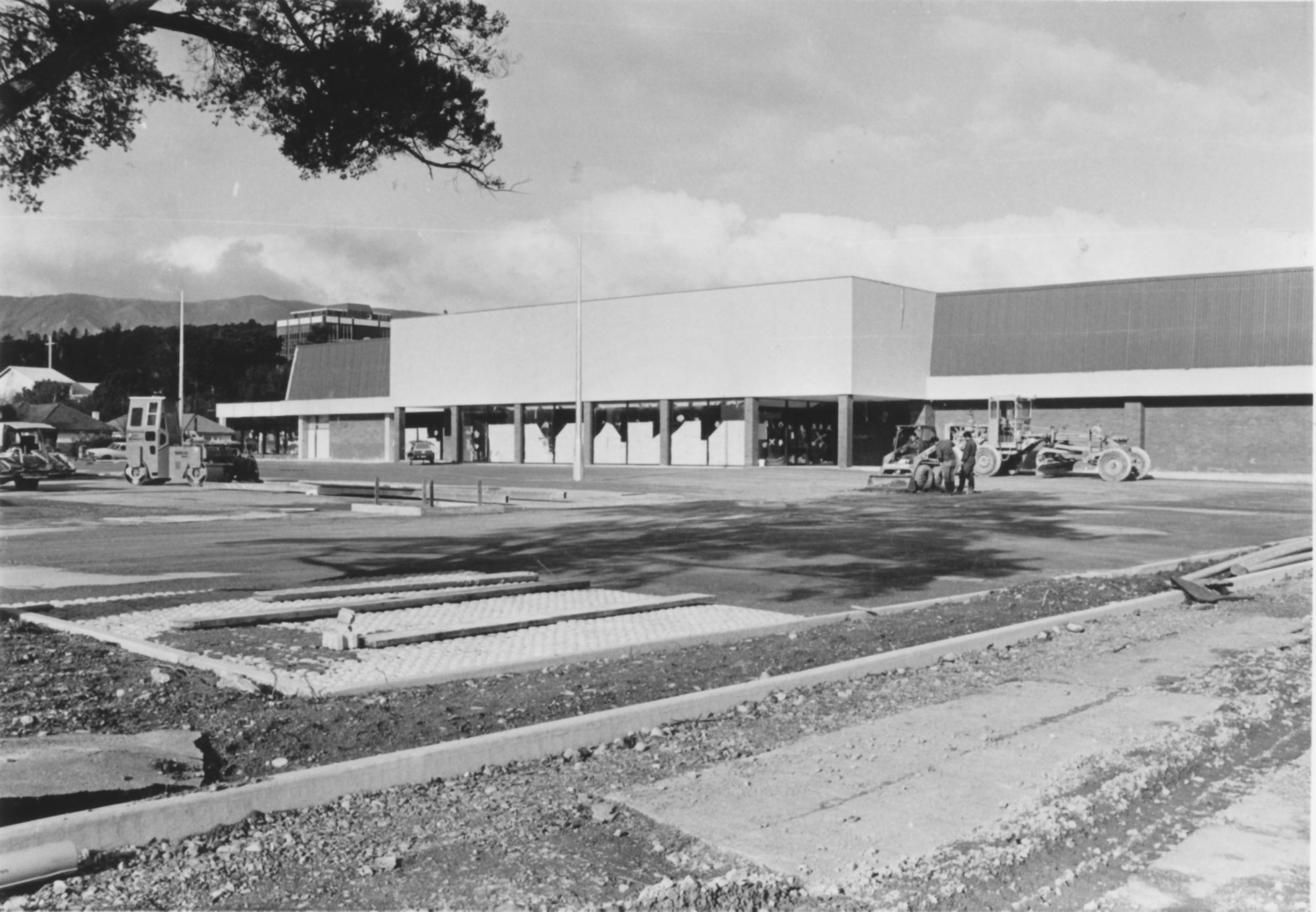 Pak'n Save supermarket; nearly ready for opening.