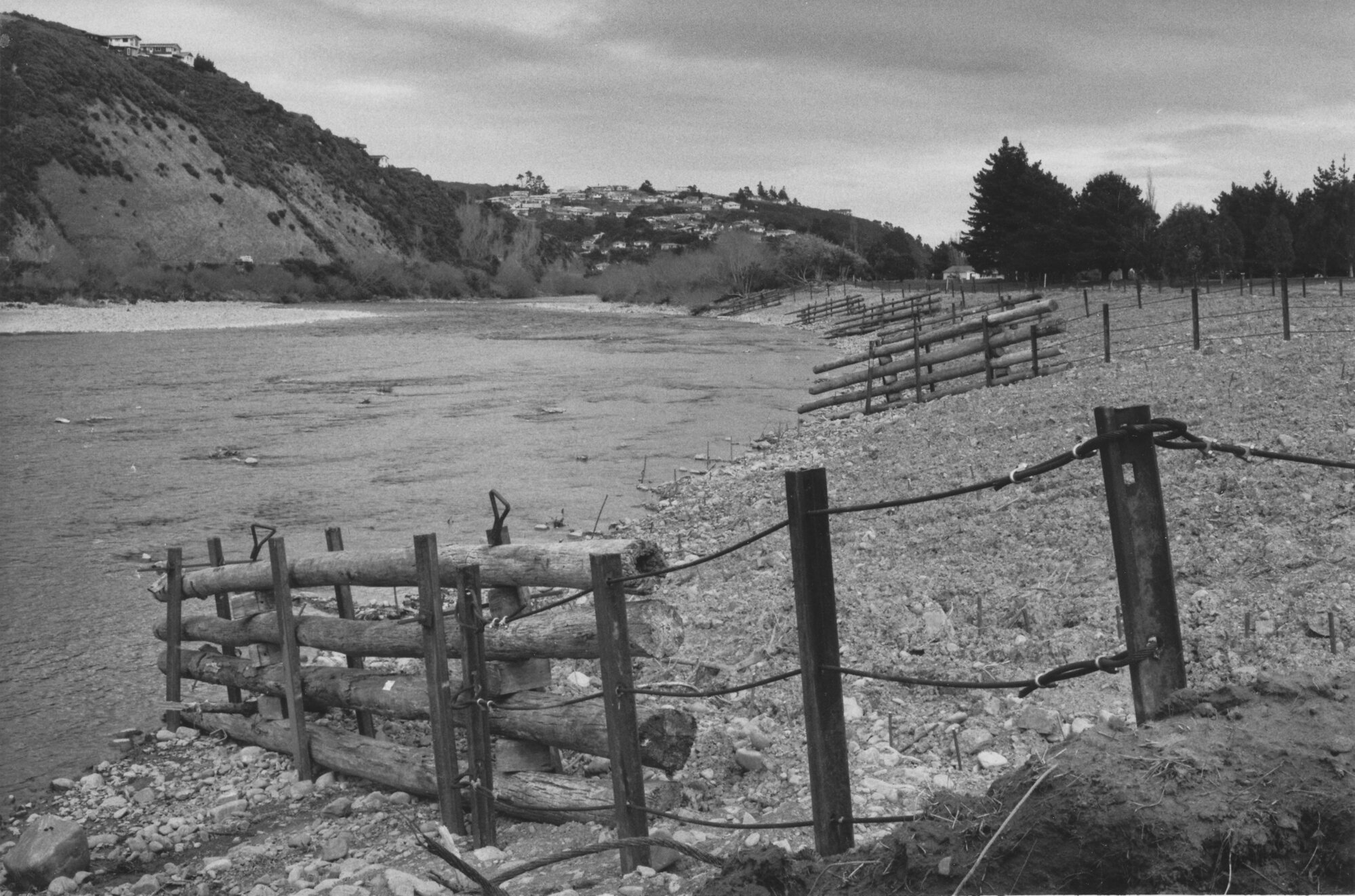 Te Awa Kairangi / Hutt River erosion protection; groynes and debris fences by Manor Park golf club.