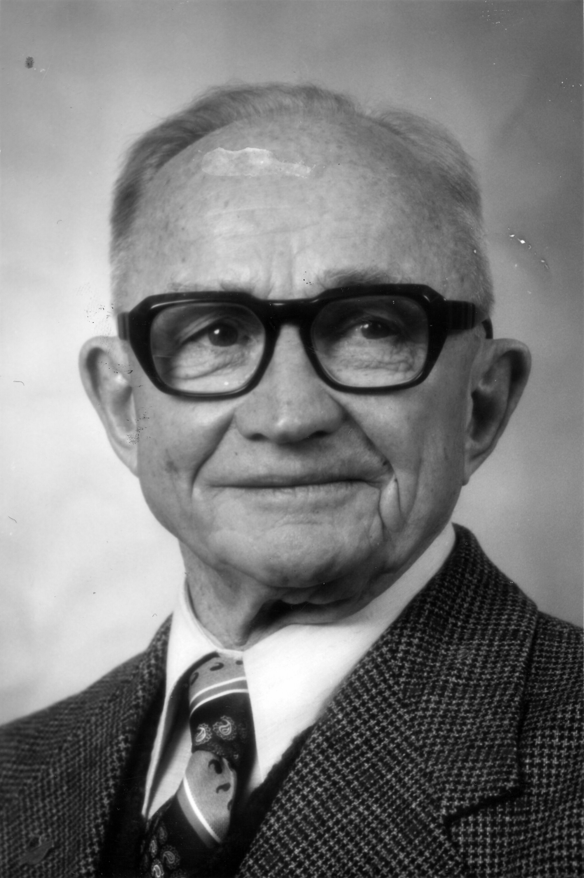 Local election candidates 1983; Hutt Valley Energy Board; 2 required; Bob Christie; 5901 votes, first of five.