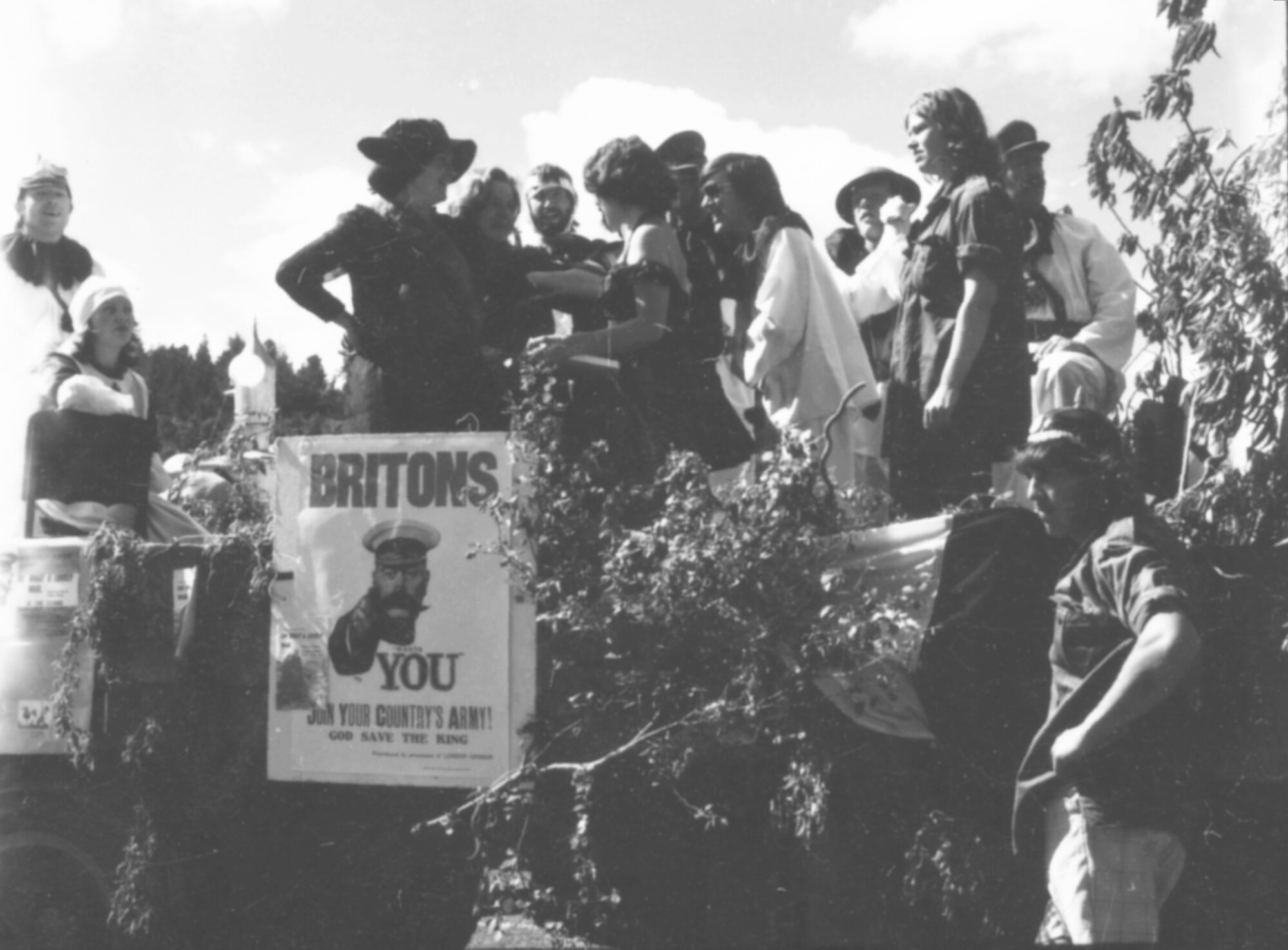 Christmas parade 1977; Heretaunga Players 3