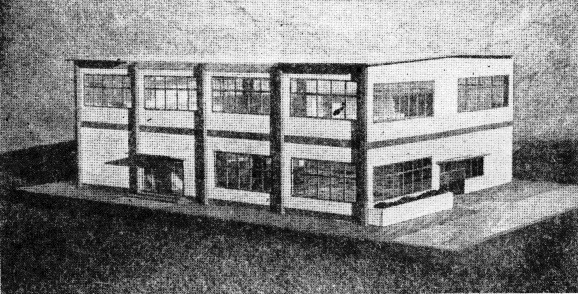 Upper Hutt College buildings 1972; amenities block model