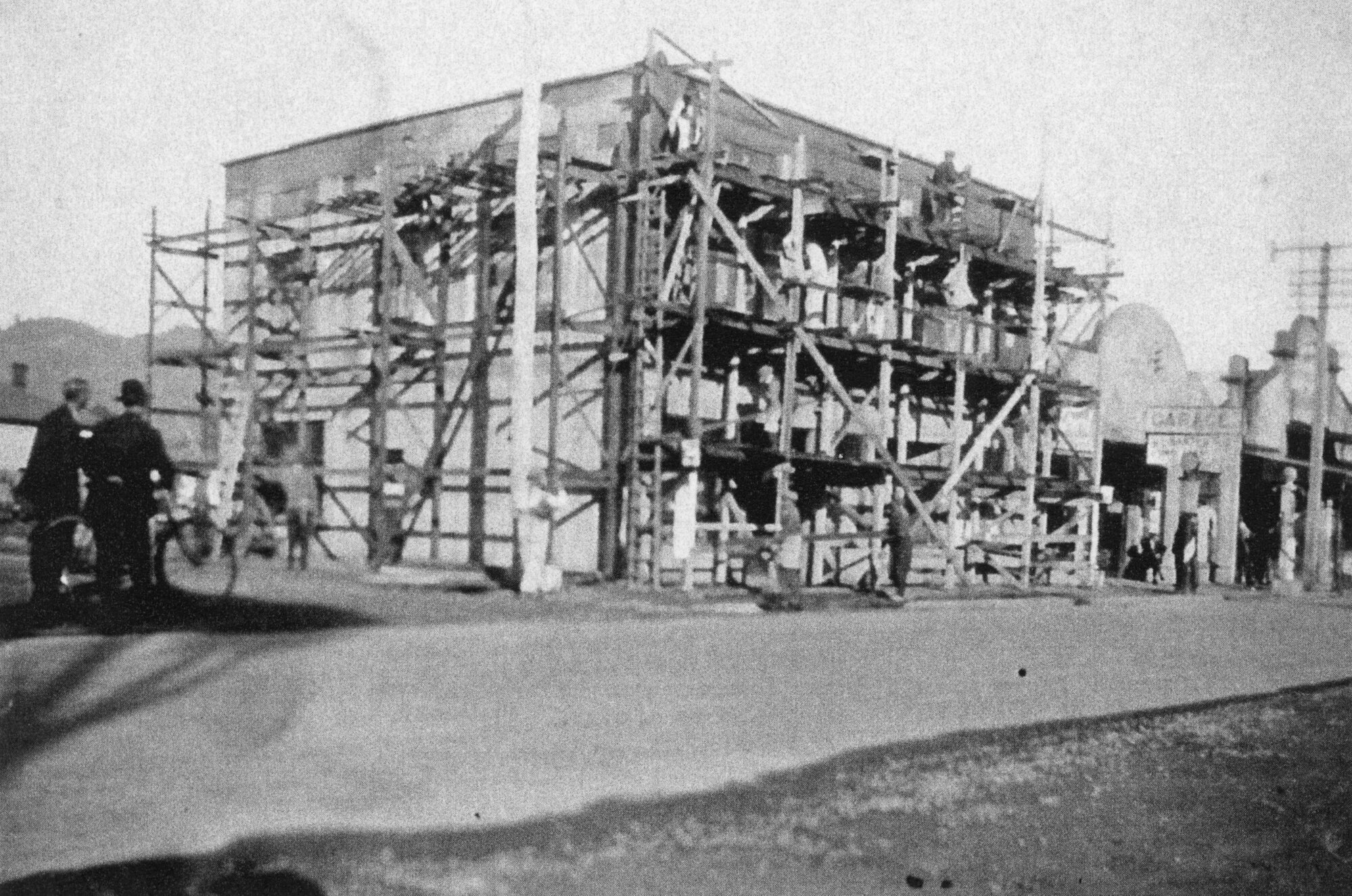 Main Street; No. 146-148; Benge's building, built by J. J. Benge.