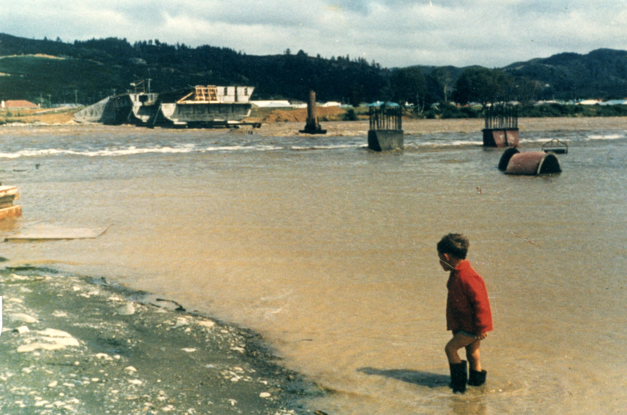 Totara Park bridge 13, looking south;first span complete; second partly complete.