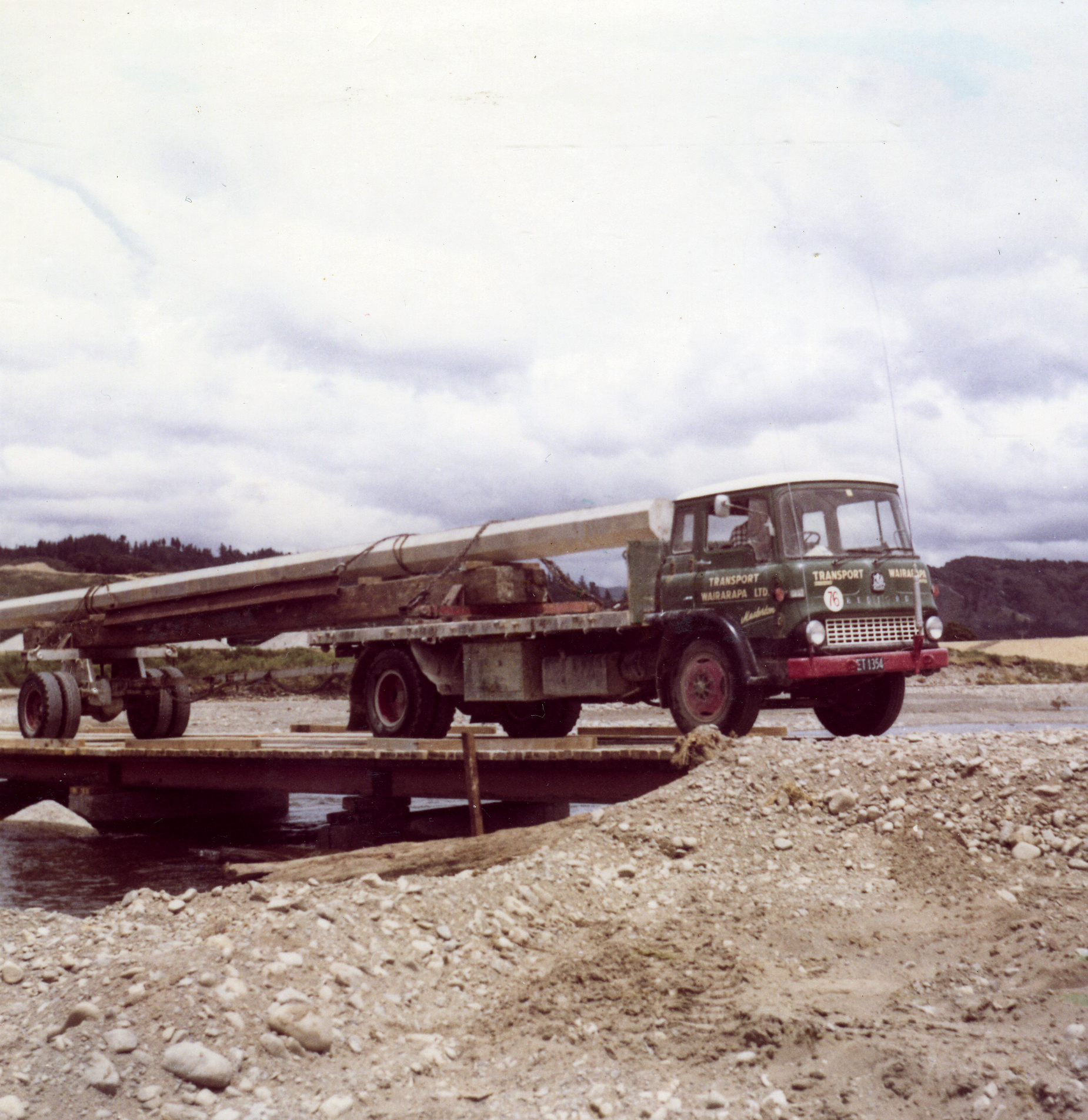Totara Park bridge  2; pile being delivered.