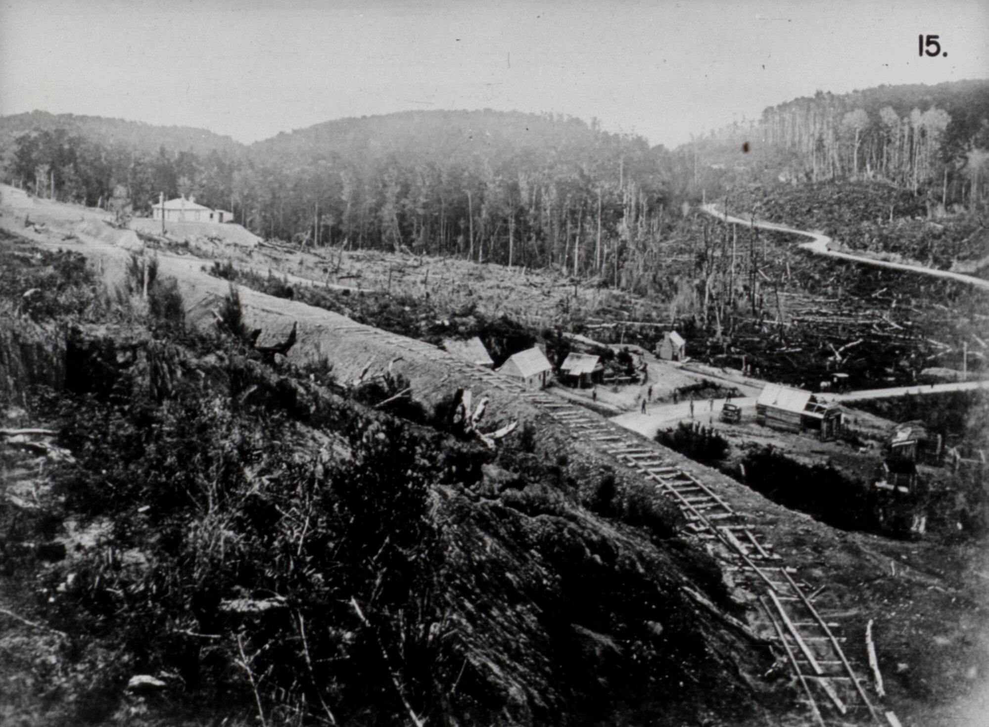 Hutt Valley history 15; railways. Kaitoki (later Kaitoke); railway under construction, c1877.