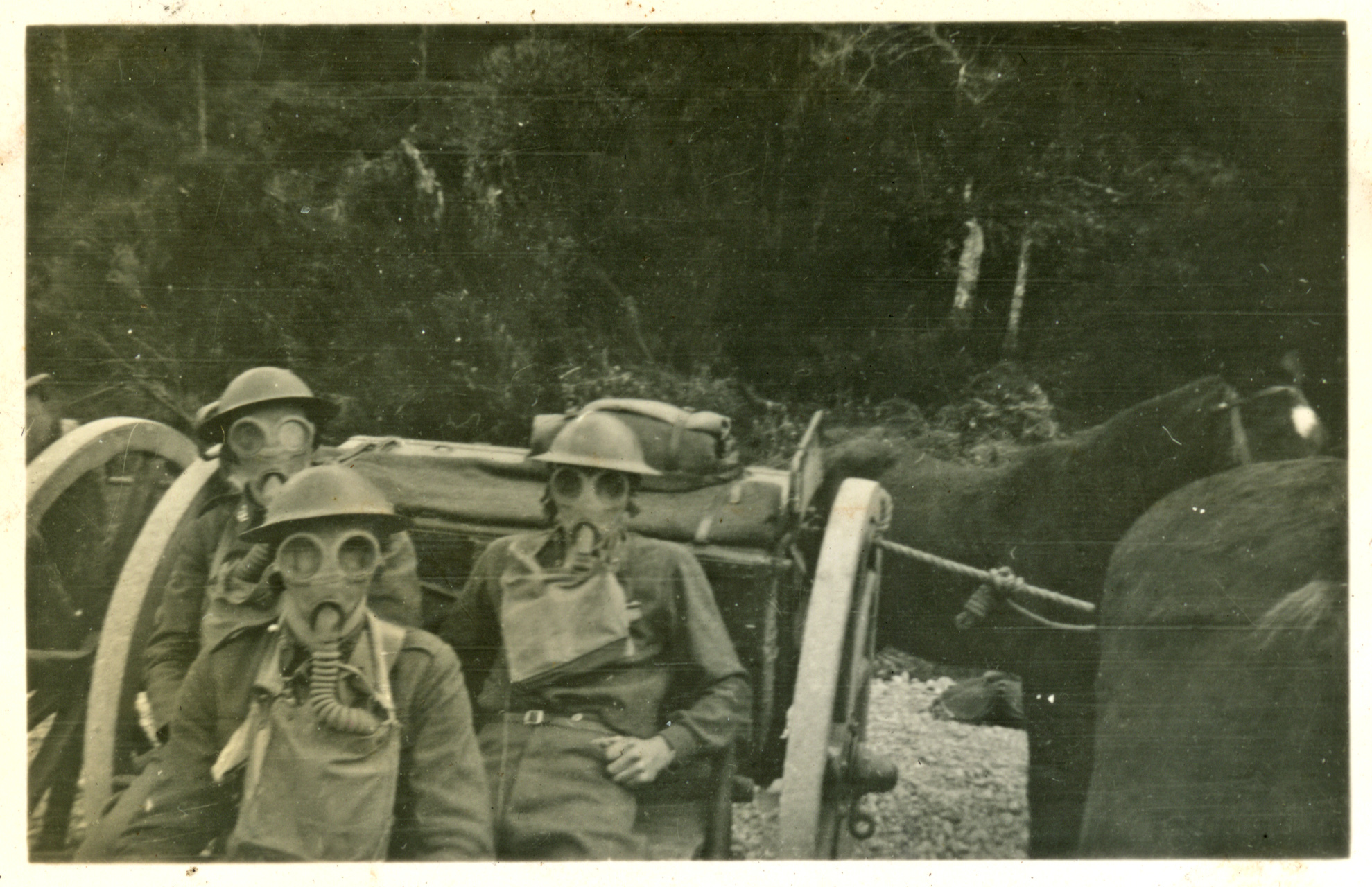 Artillery exercise, Moonshine Bridge, c1937-38 01