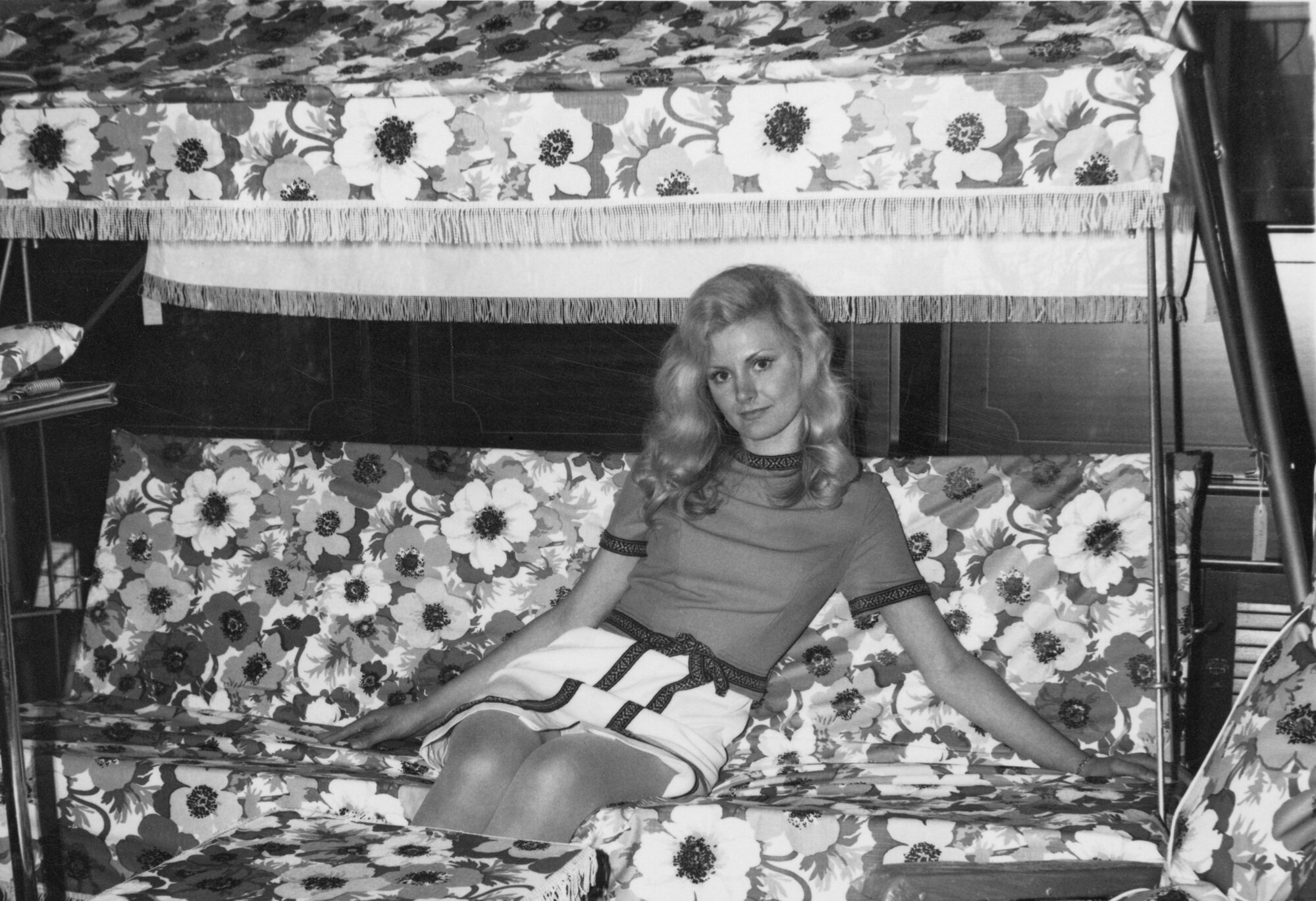 Janette Hodson, Miss Hazelwoods 1971, and garden lounger [P1-125-989]
