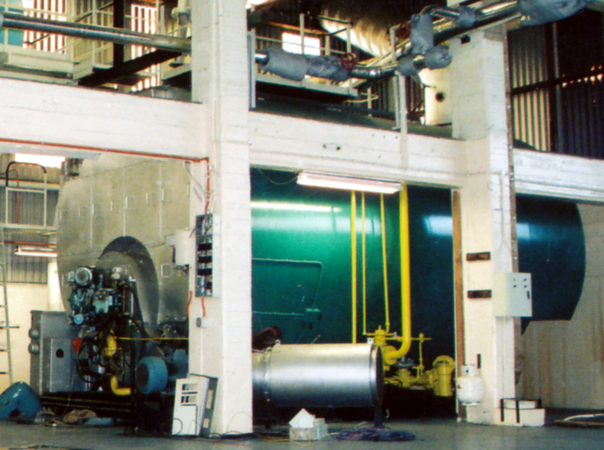 South Pacific Tyres; John Thompson boiler demolition 2; before the start