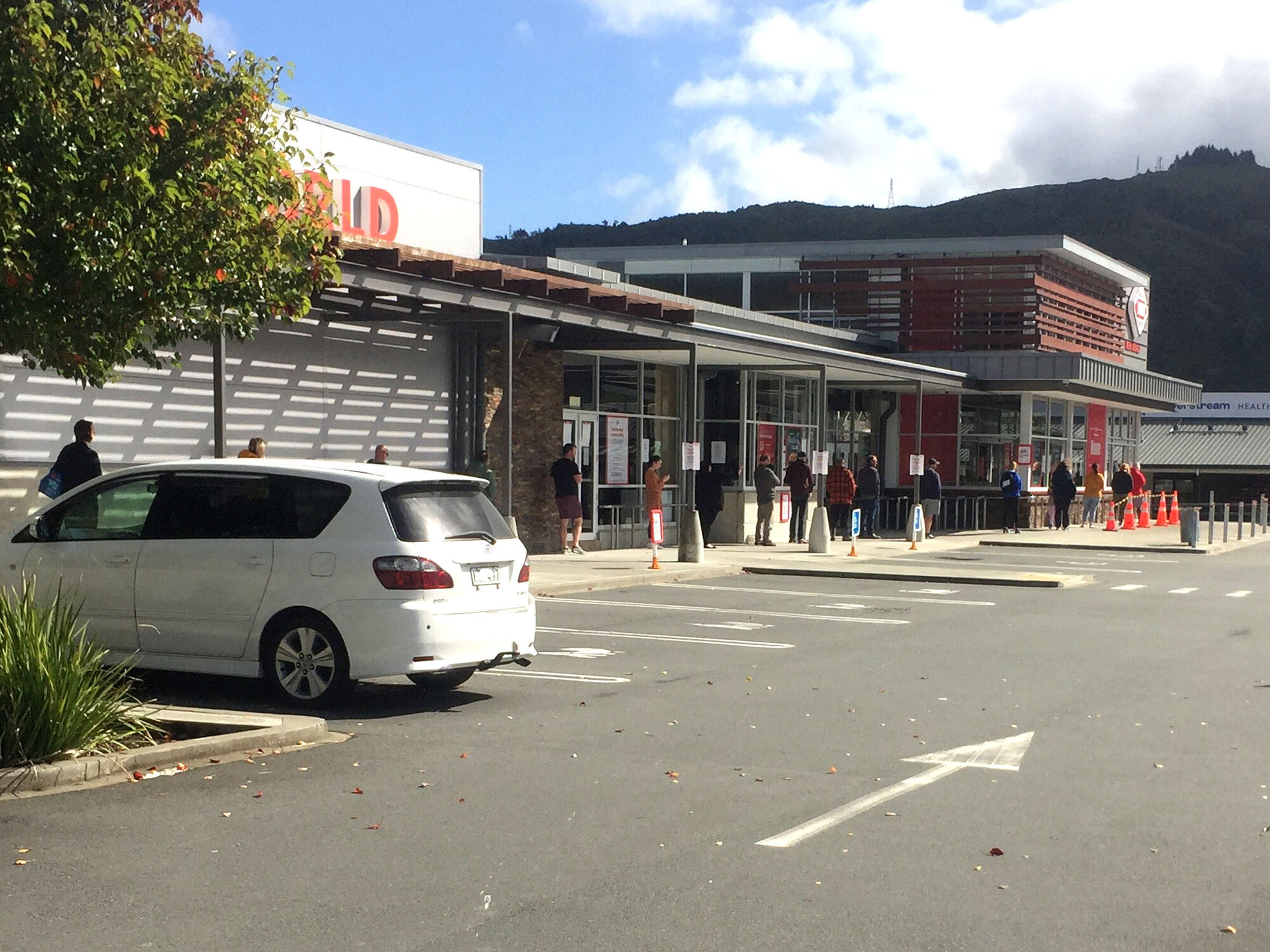 Queue outside Silverstream New World supermarket (2 of 2)