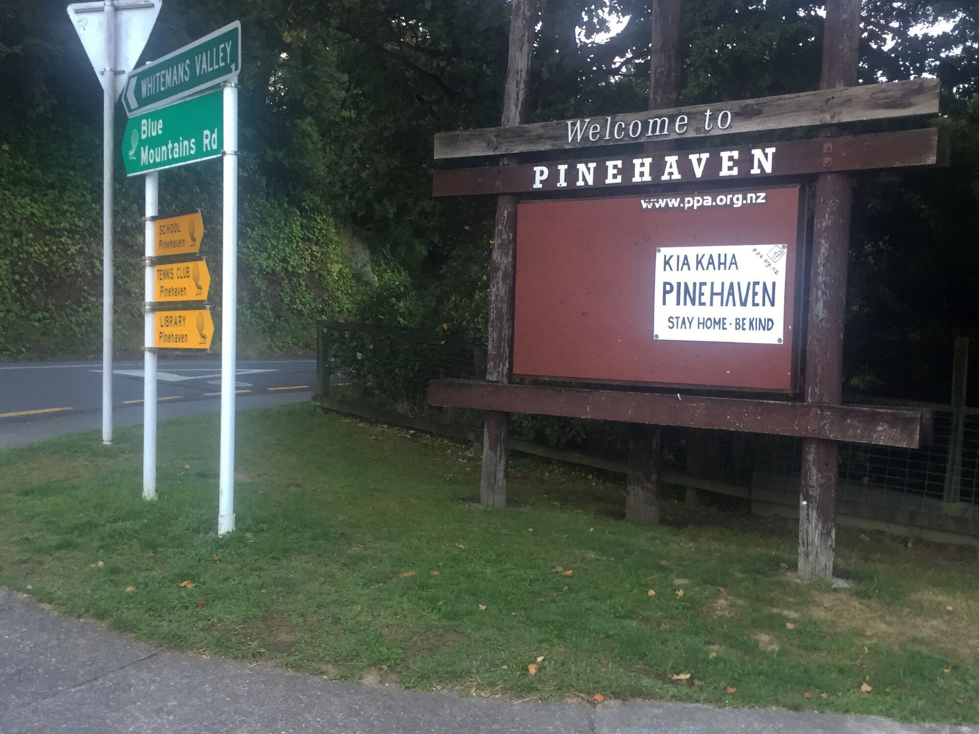 Pinehaven Covid-19 lockdown sign