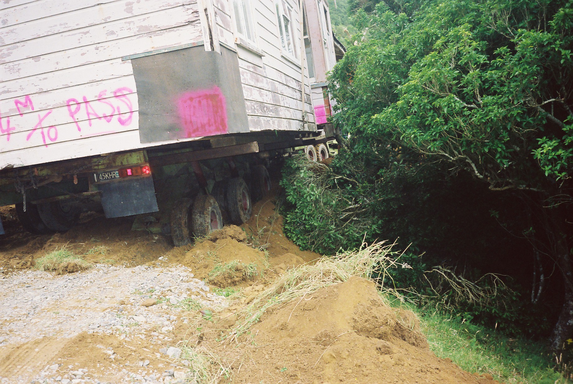 House relocation; from 10 Parliament St, Lower Hutt, to Karapoti  9; larger unit