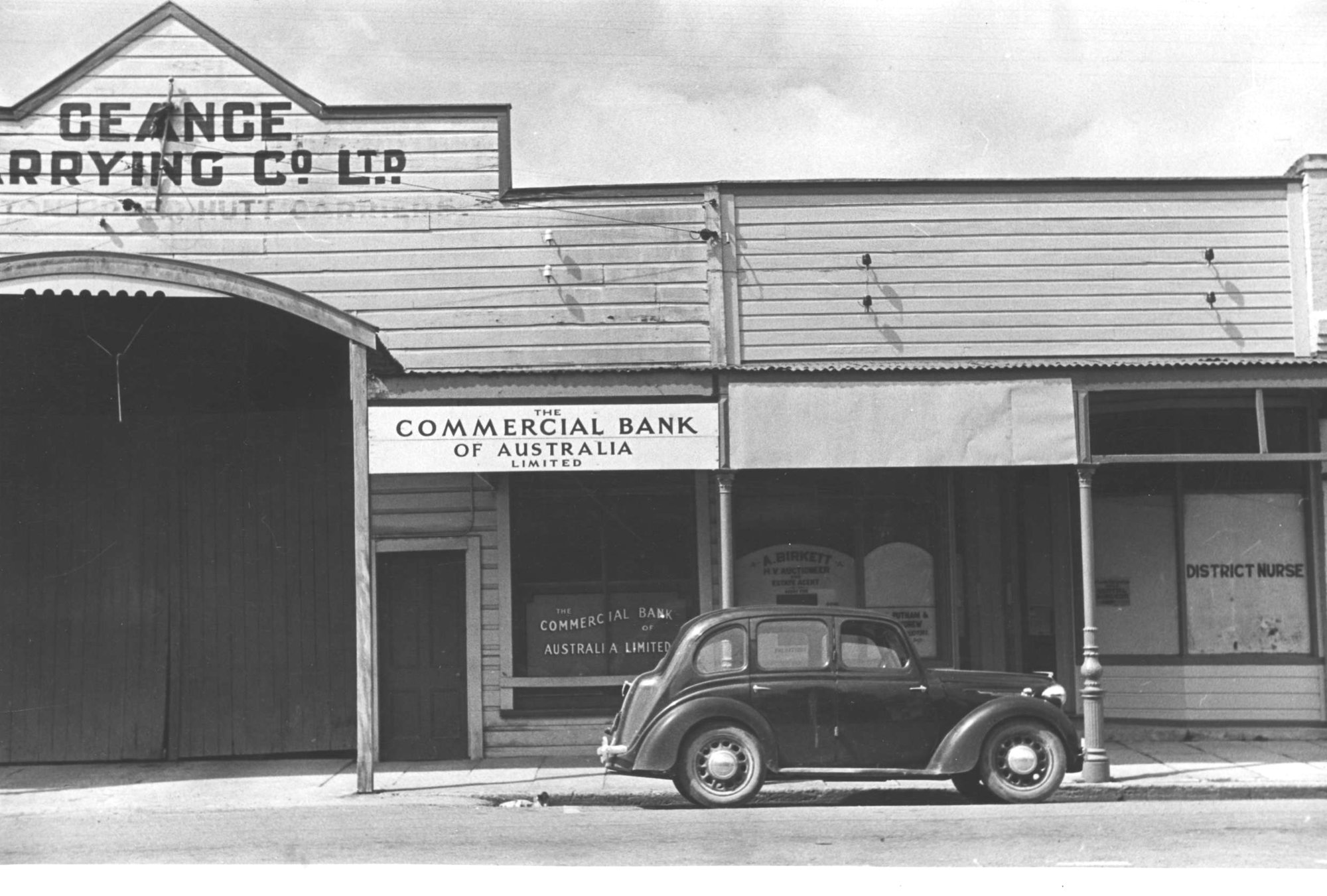 Main St, Upper Hutt, Jan. 1948; south side 18, Geange-District Nurse (R8)
