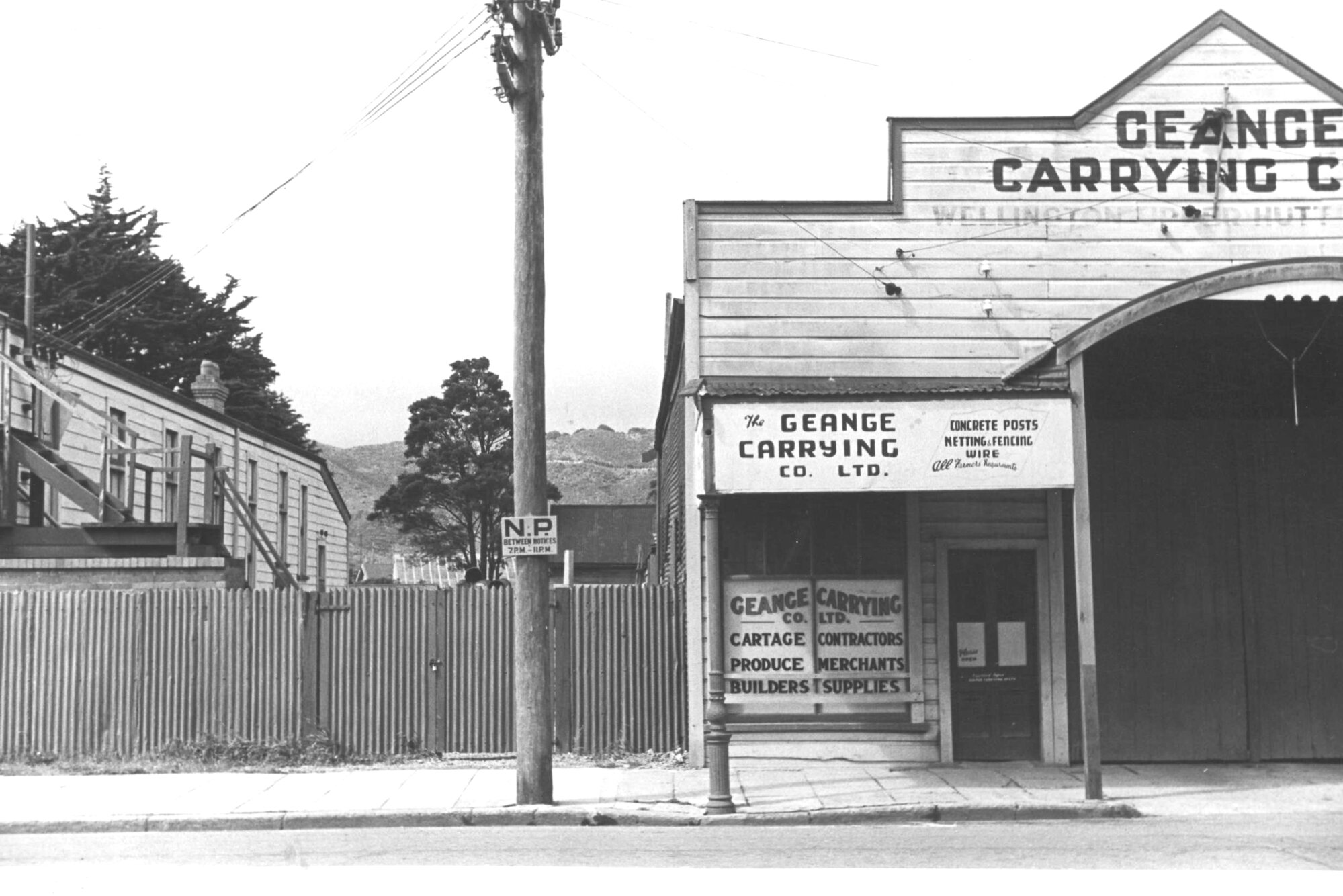 Main St, Upper Hutt, Jan. 1948; south side 17, Mayfair-Geange (R8)