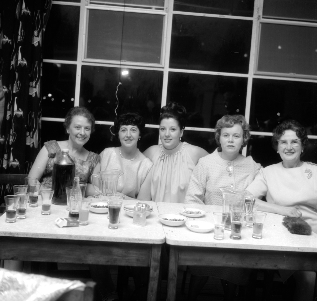 Dunlop Christmas social; Sadie Coyle, Ann Manclark, Sadie Burns, identified. [P1-1667-4057]