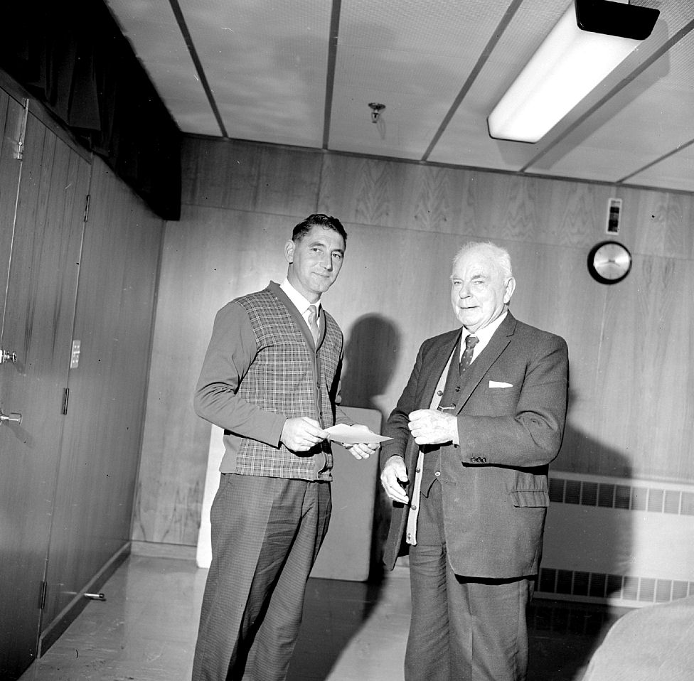 Dunlop; First Aid certificates; Ray Kirk, mayor Percy Kinsman