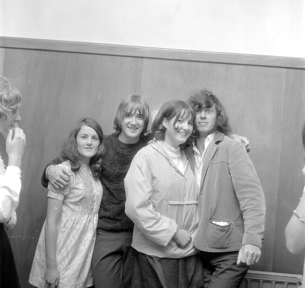 Fourmyula Lower Hutt; Carl Evensen, Wayne Mason.  [P1-3989-6379]