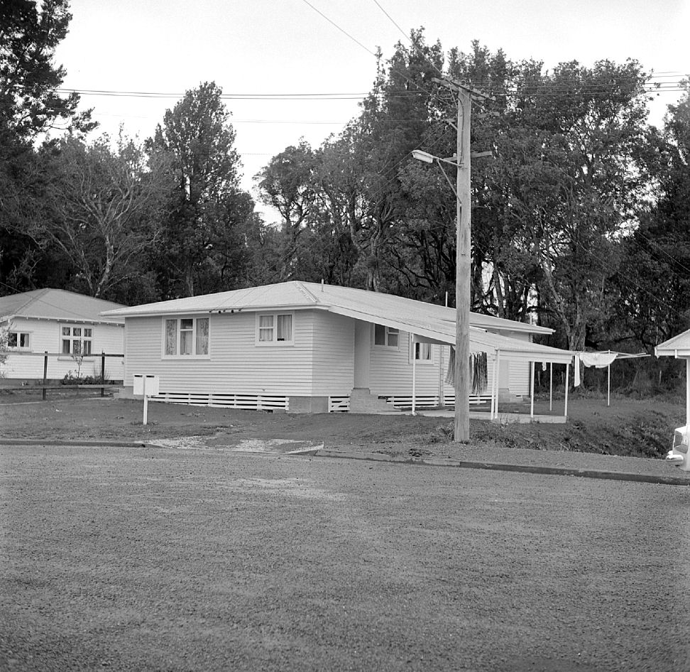 House, Benge Crescent; No. 30A. [P1-4903-7293]