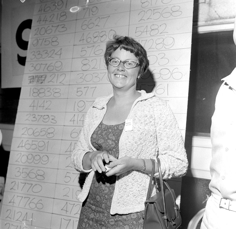 Summer Carnival  1969 quiz 1; winner Mandy Lapsley.