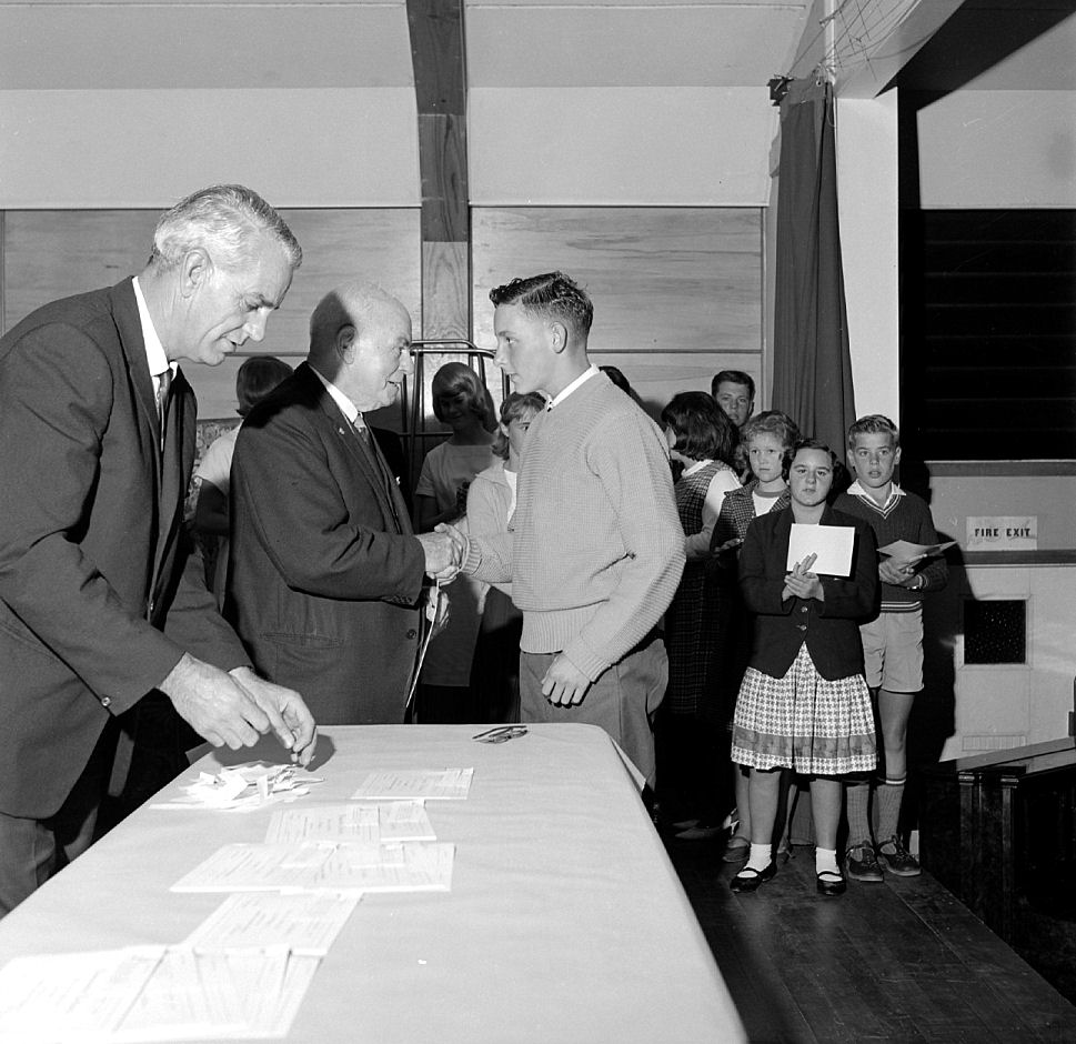 Swimming Club prize-giving. [P1-6205-8595]