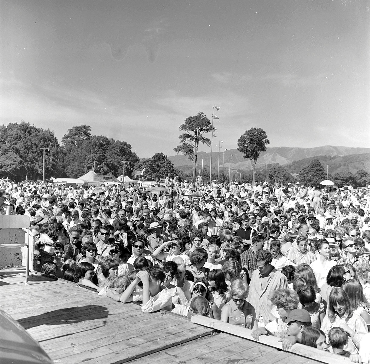 A &amp; P show; Tom Croft Motors beauty pageant; audience.