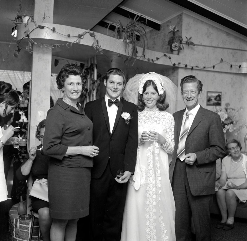 Watson Wedding  7. [P1-6811-9201]