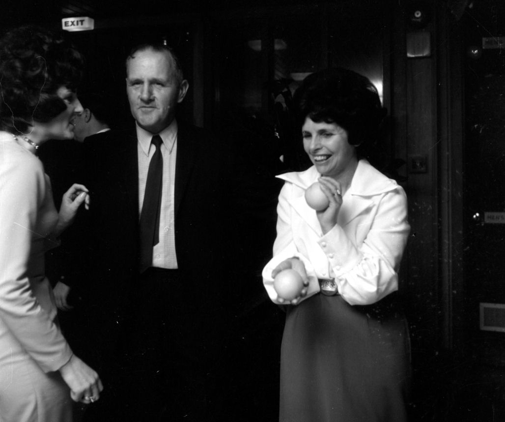 RSA ball 1972; candid shots. [P1-6869-9259]