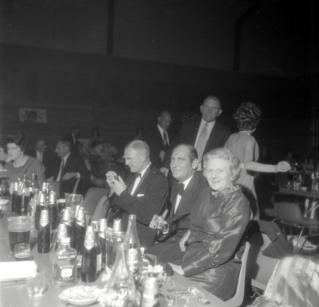 RSA ball 1972; table groups. [P1-6874-9264]