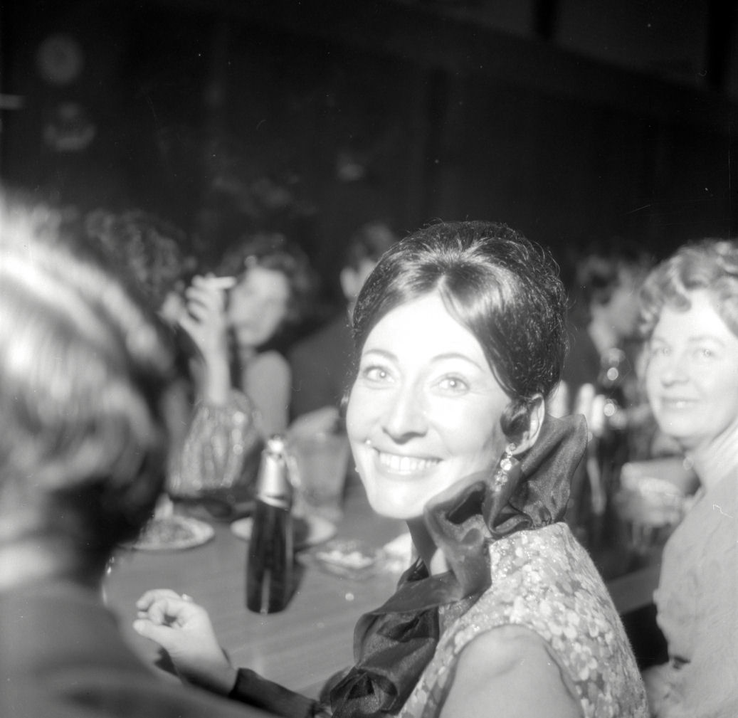 RSA ball 1972; candid shots. [P1-6875-9265]